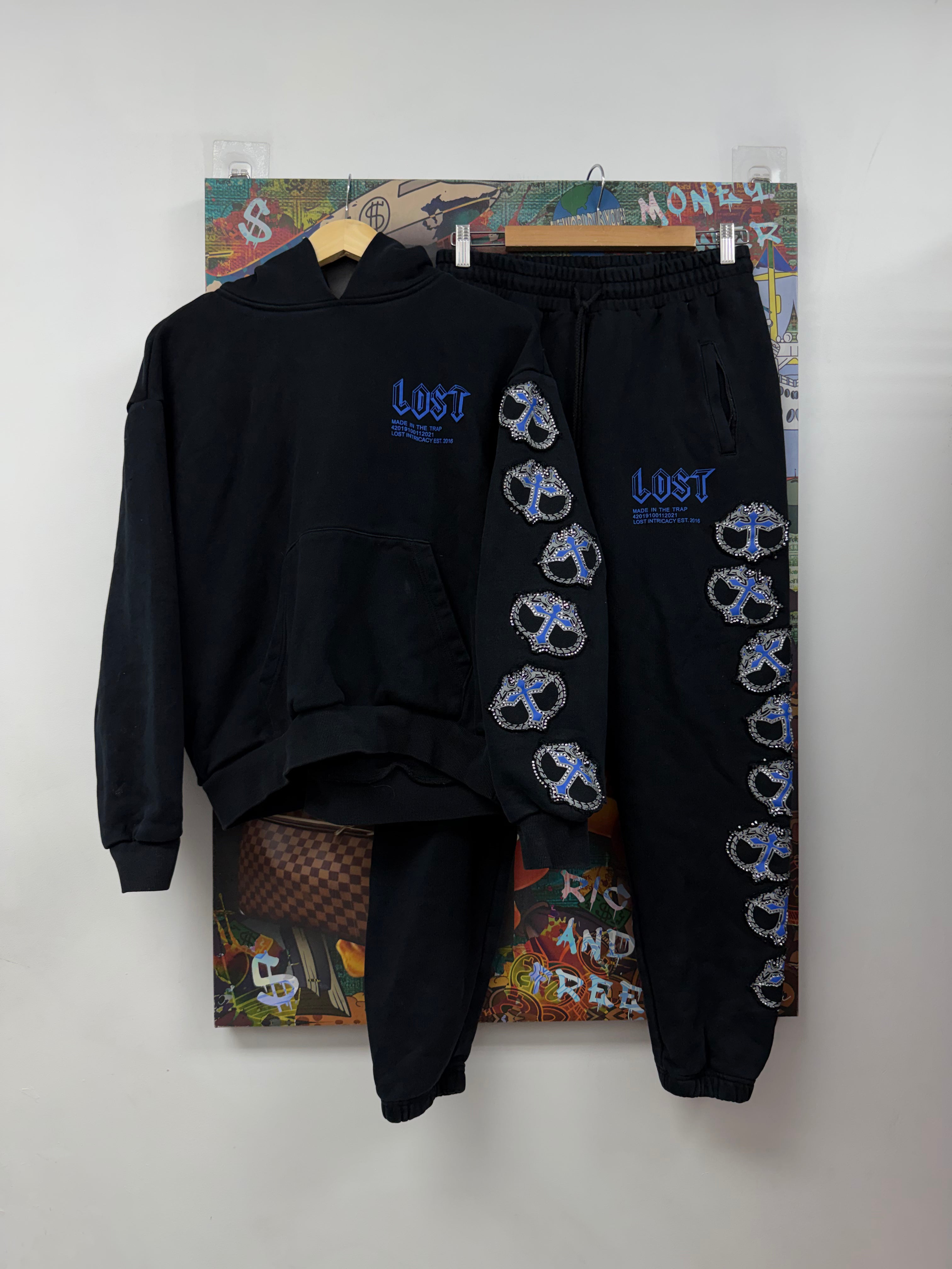 Lost Intricacy Black Blue MITT Sweatsuit