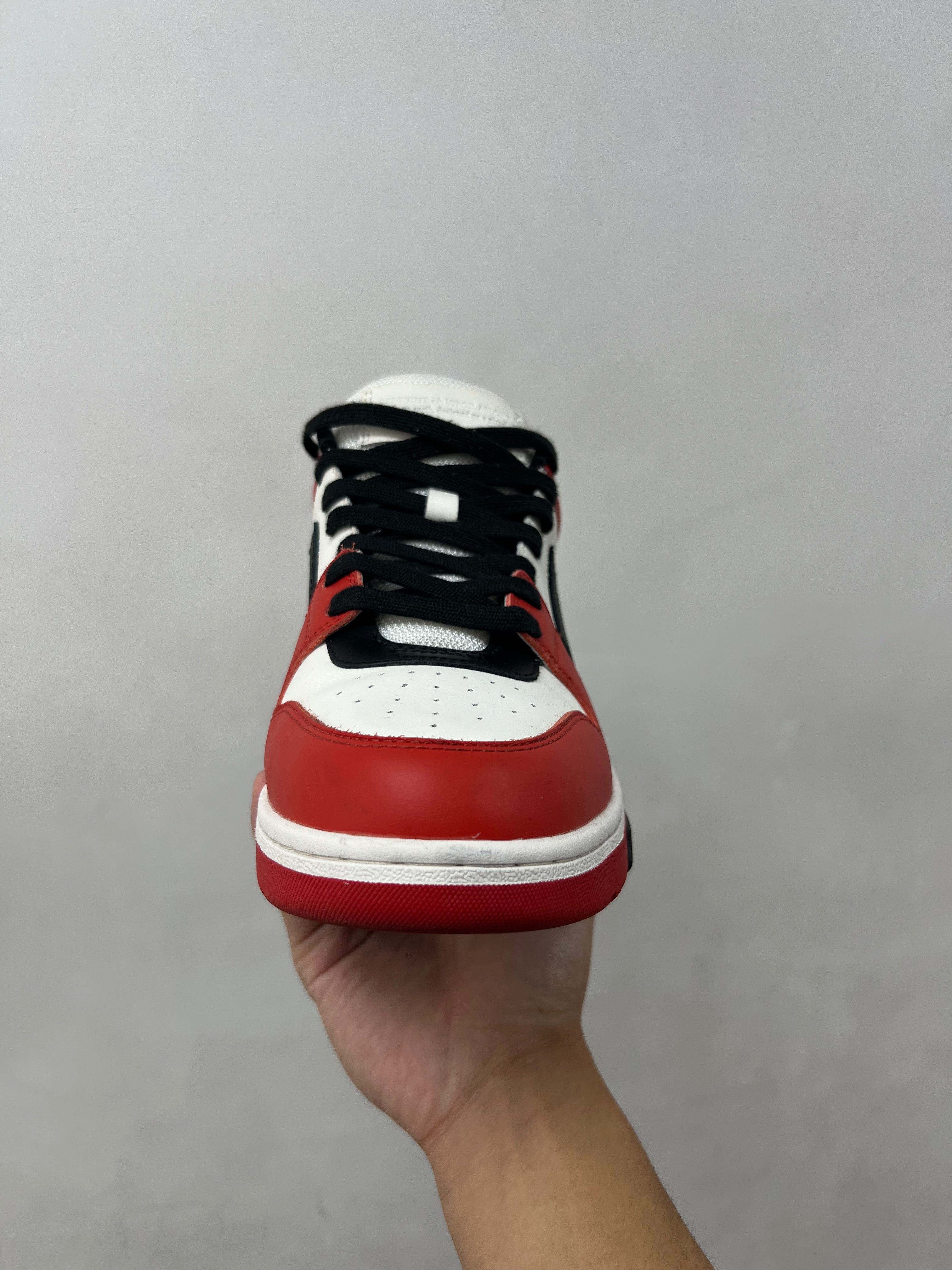 Off White Chicago Out Of Office Low Sneakers