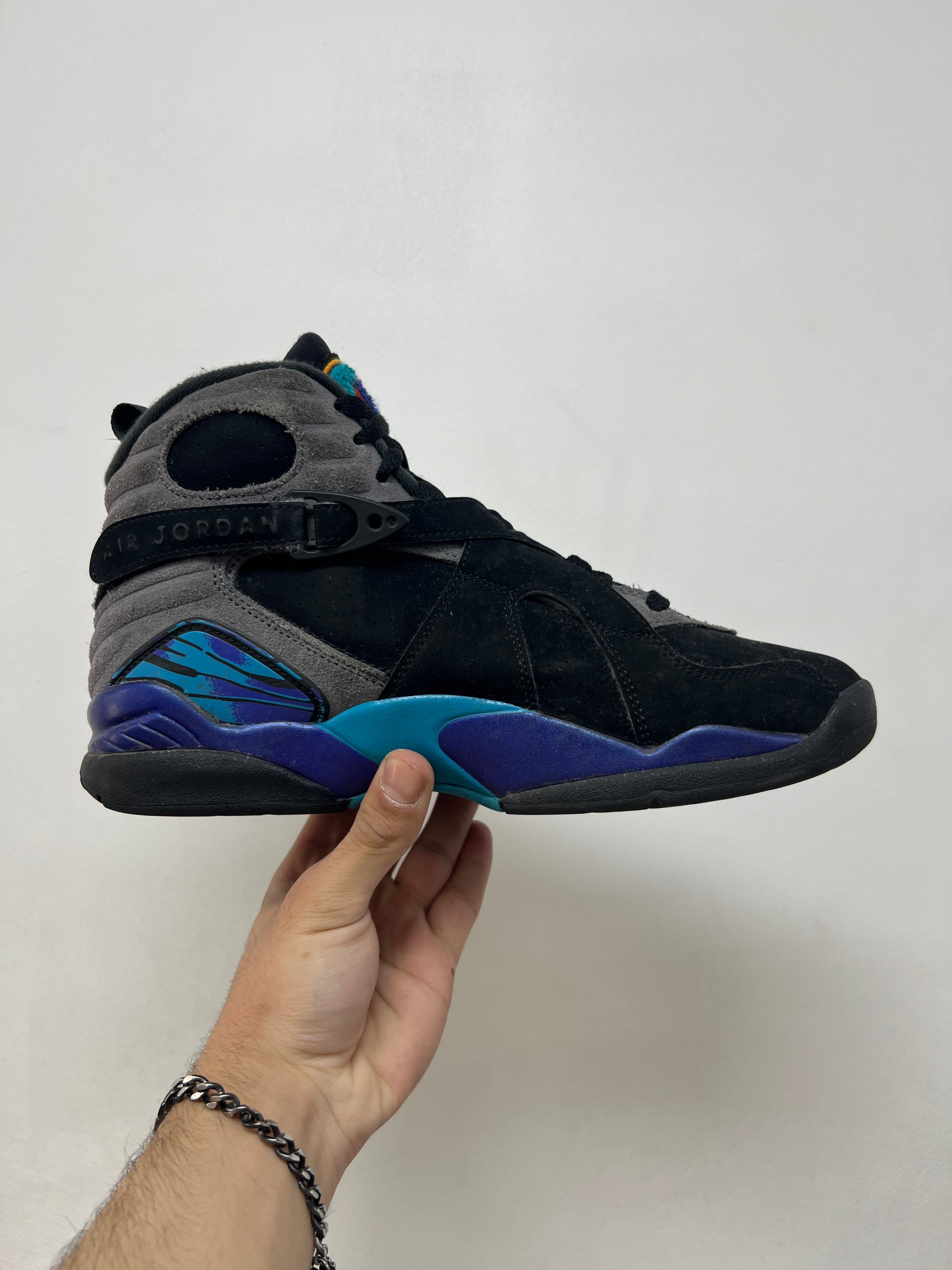 Jordan 8 Aqua Sneakers