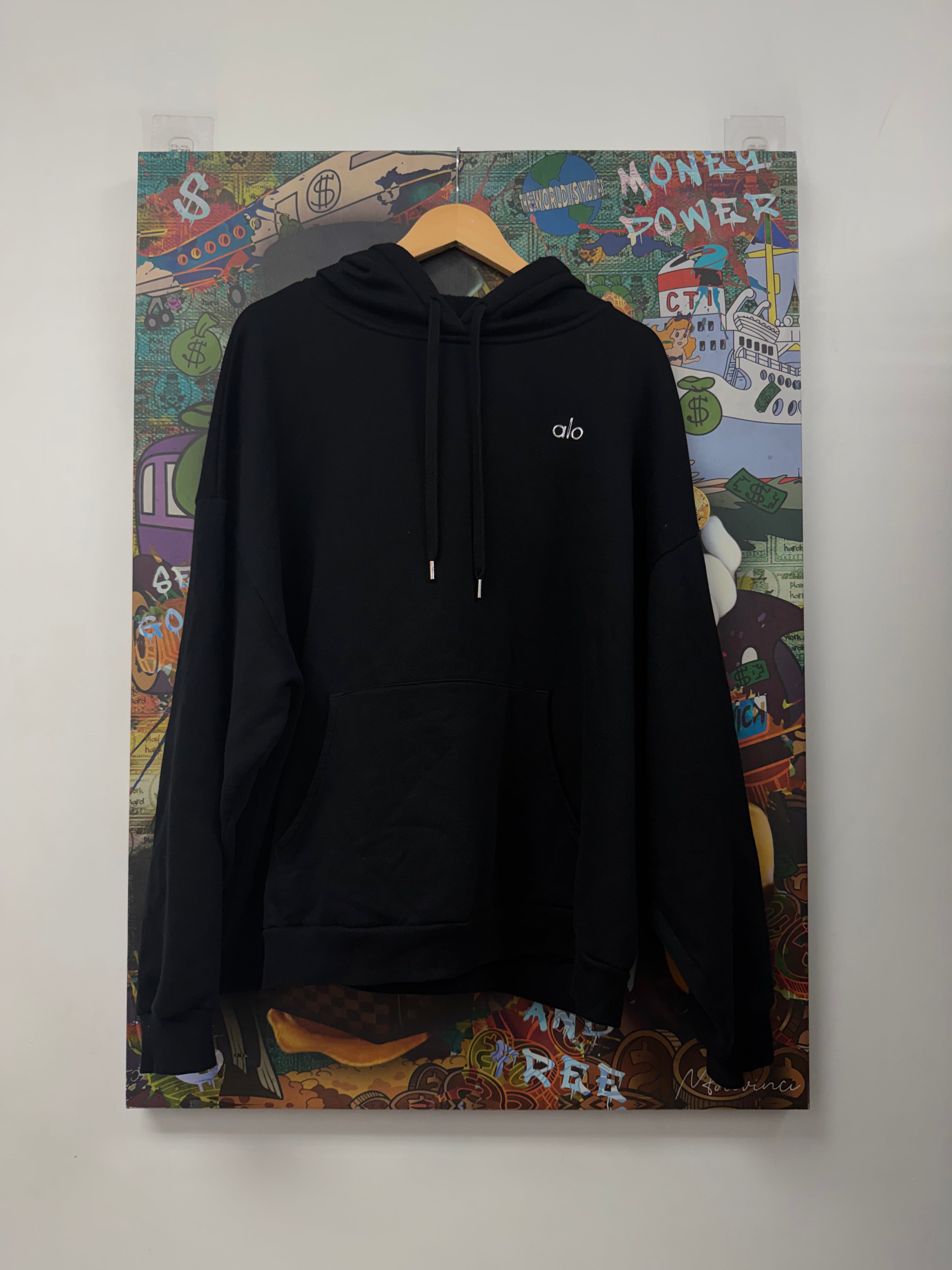 ALO Accolade Black Pullover Hoodie