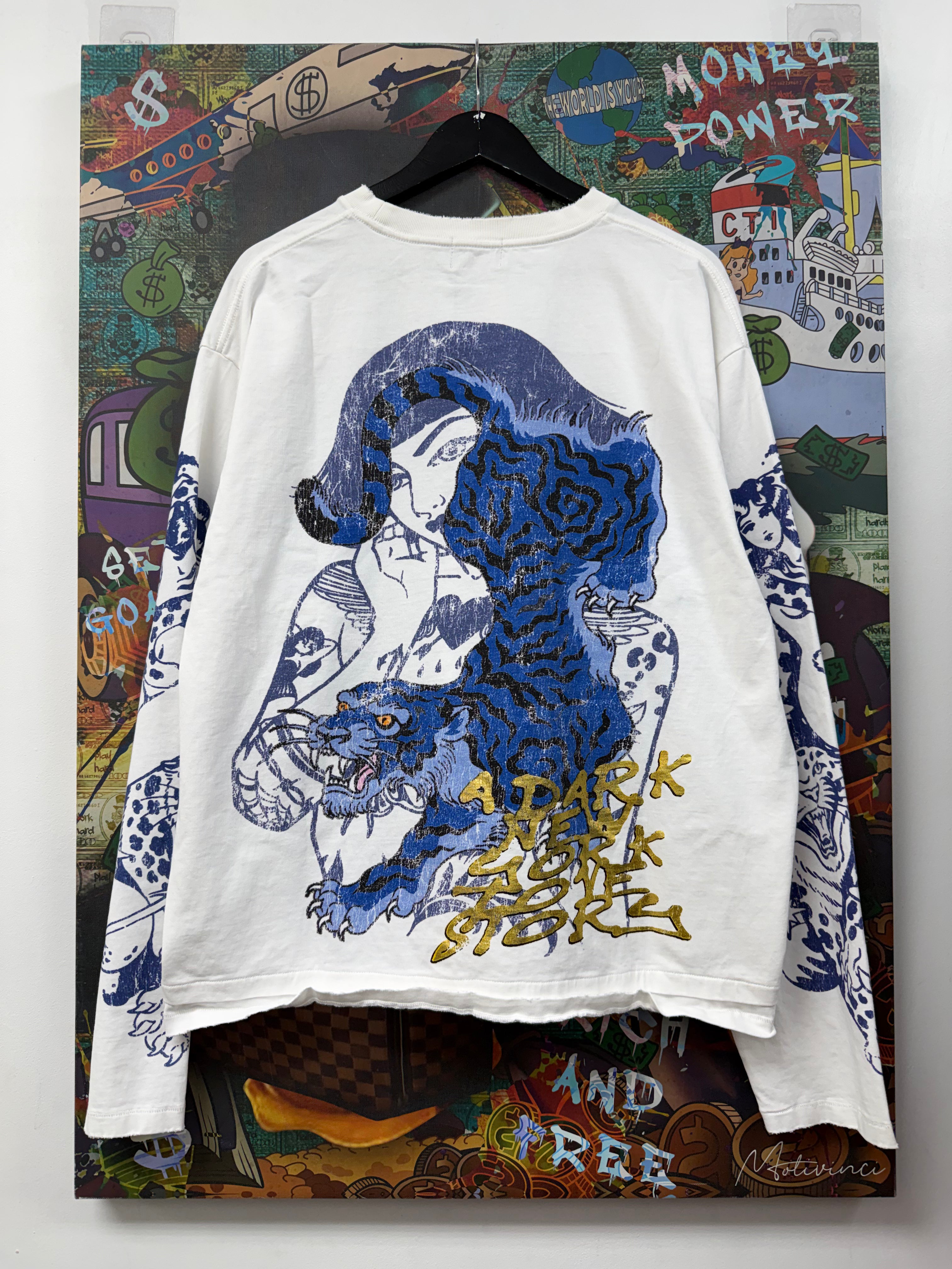 Lost Intricacy White Tiger Long Sleeve