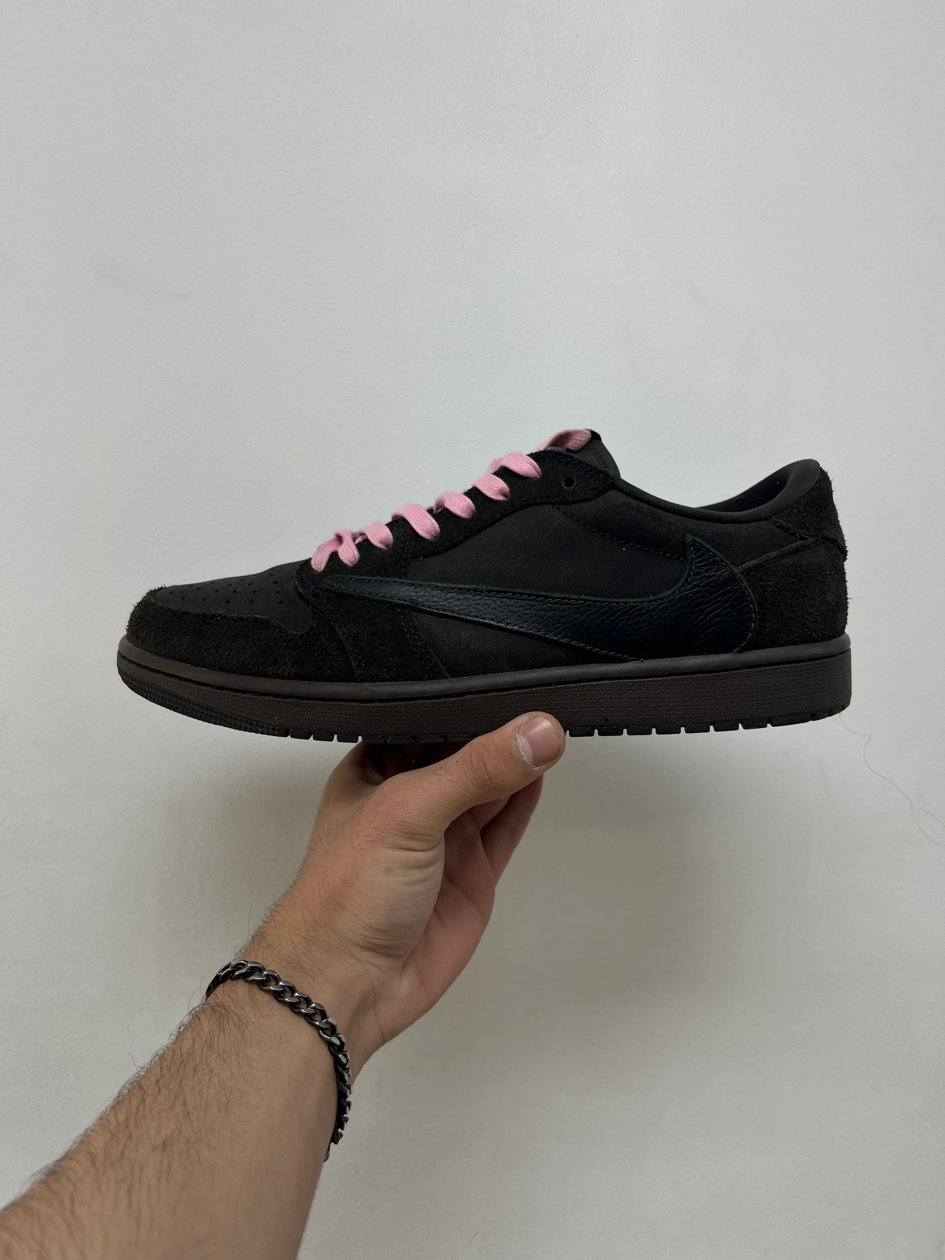 Jordan 1 Low Travis Scott Brown Velvet Sneakers