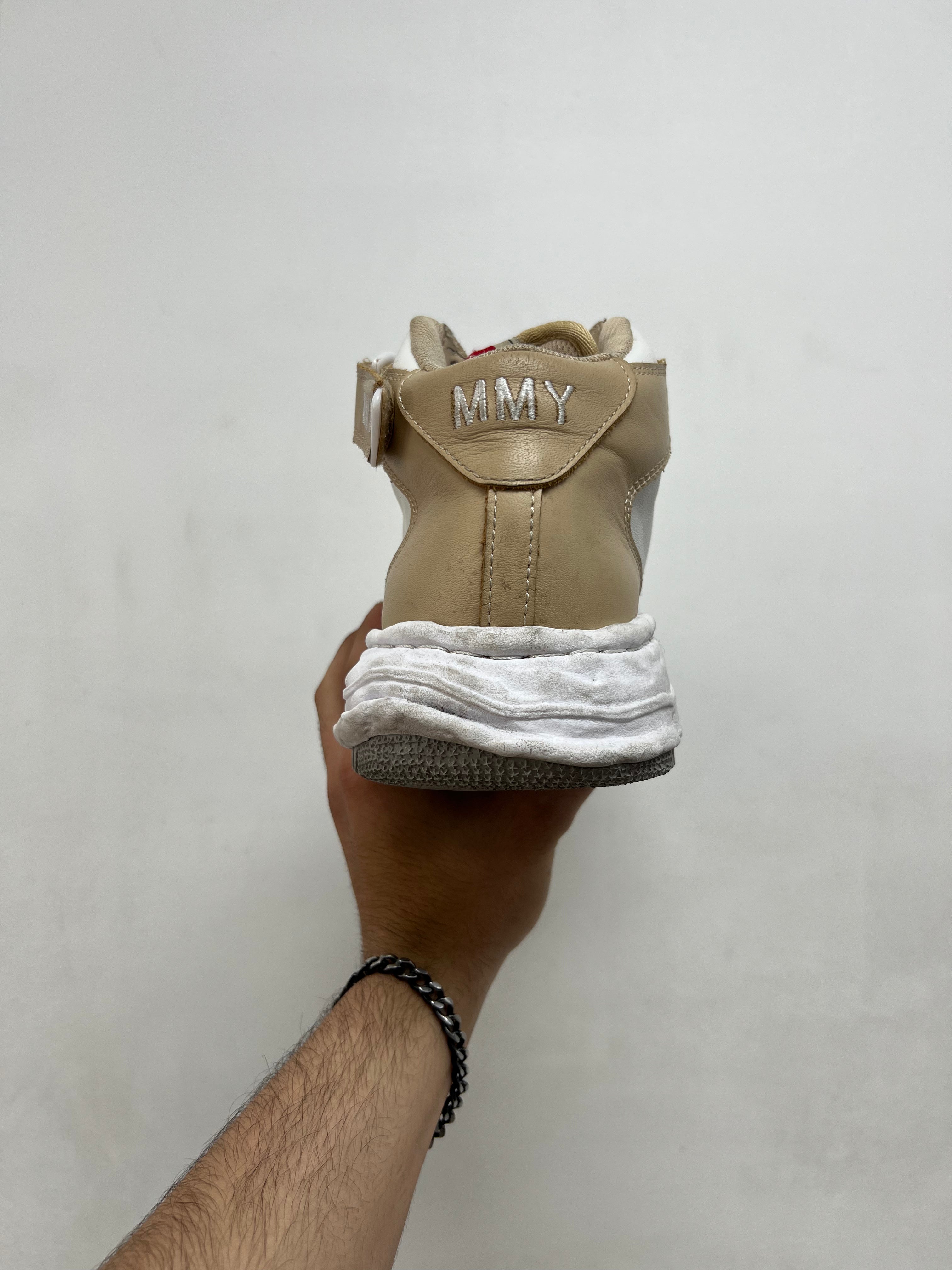 MMY Tan White Mid Wayne Sneakers
