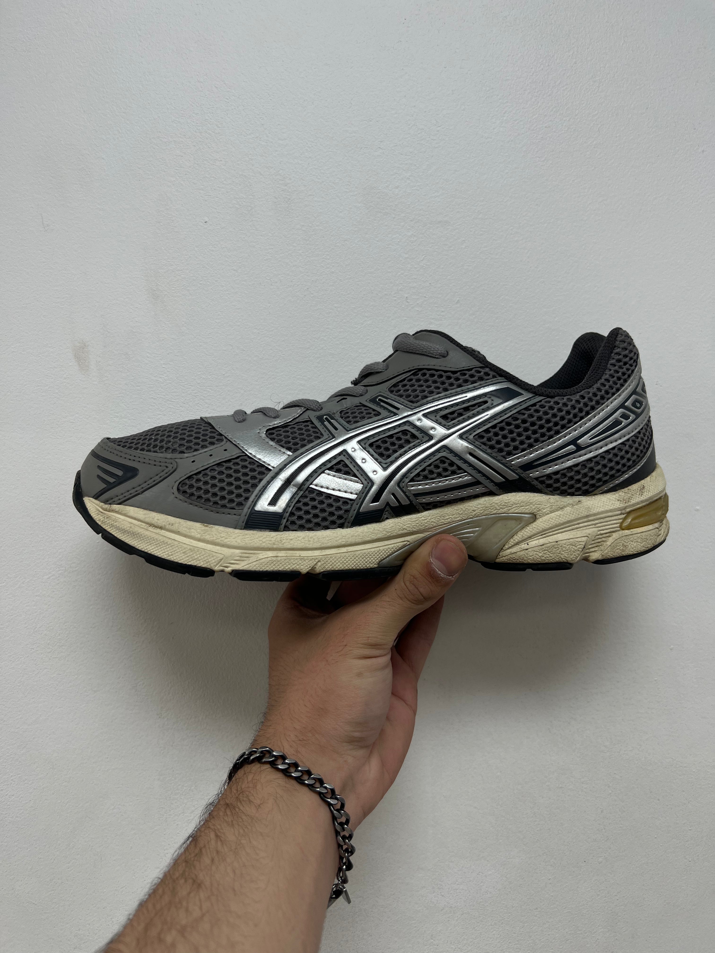 Asics Gel-1130 Clay Grey Sneakers