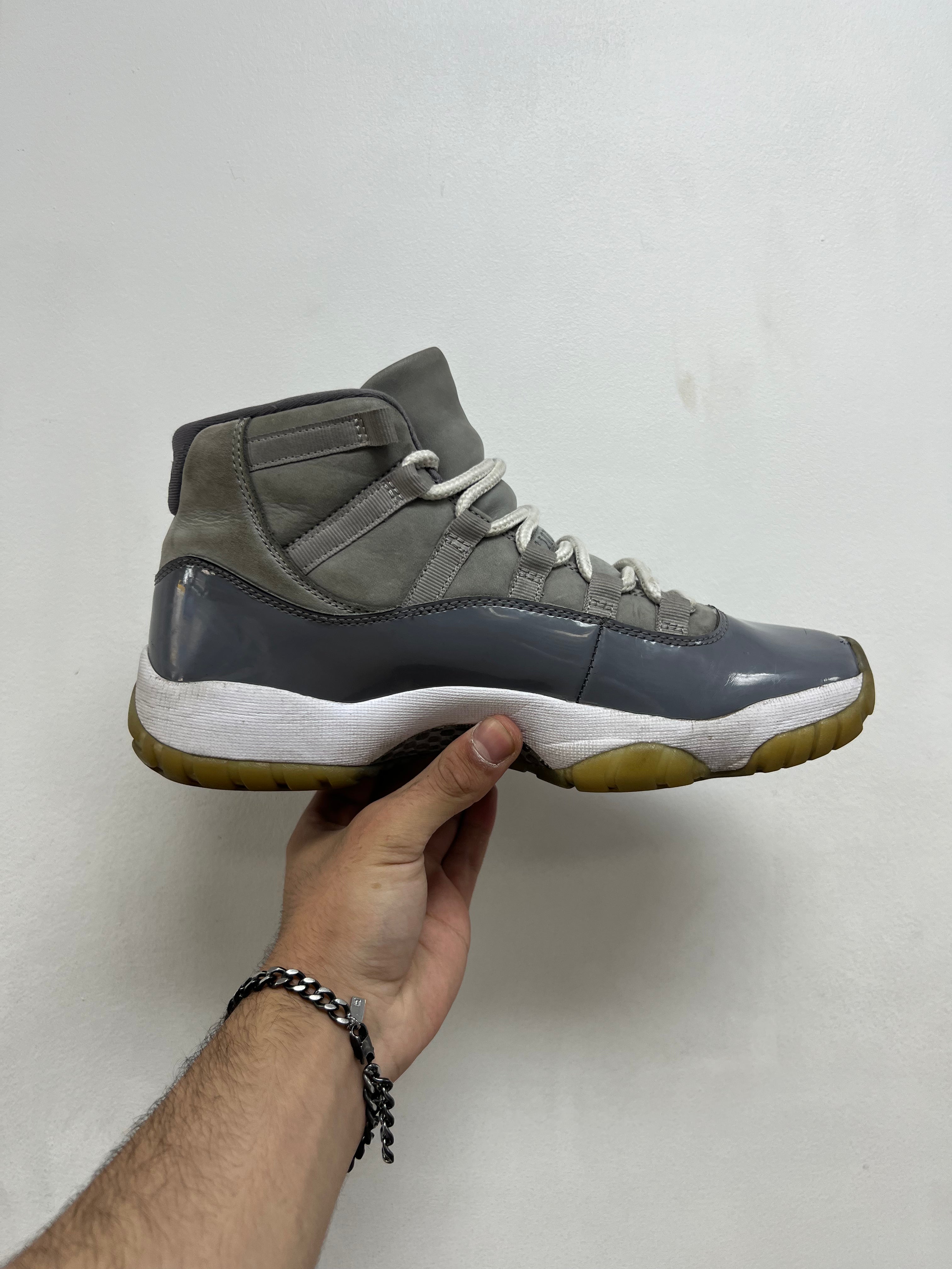 Jordan 11 Cool Grey Sneakers