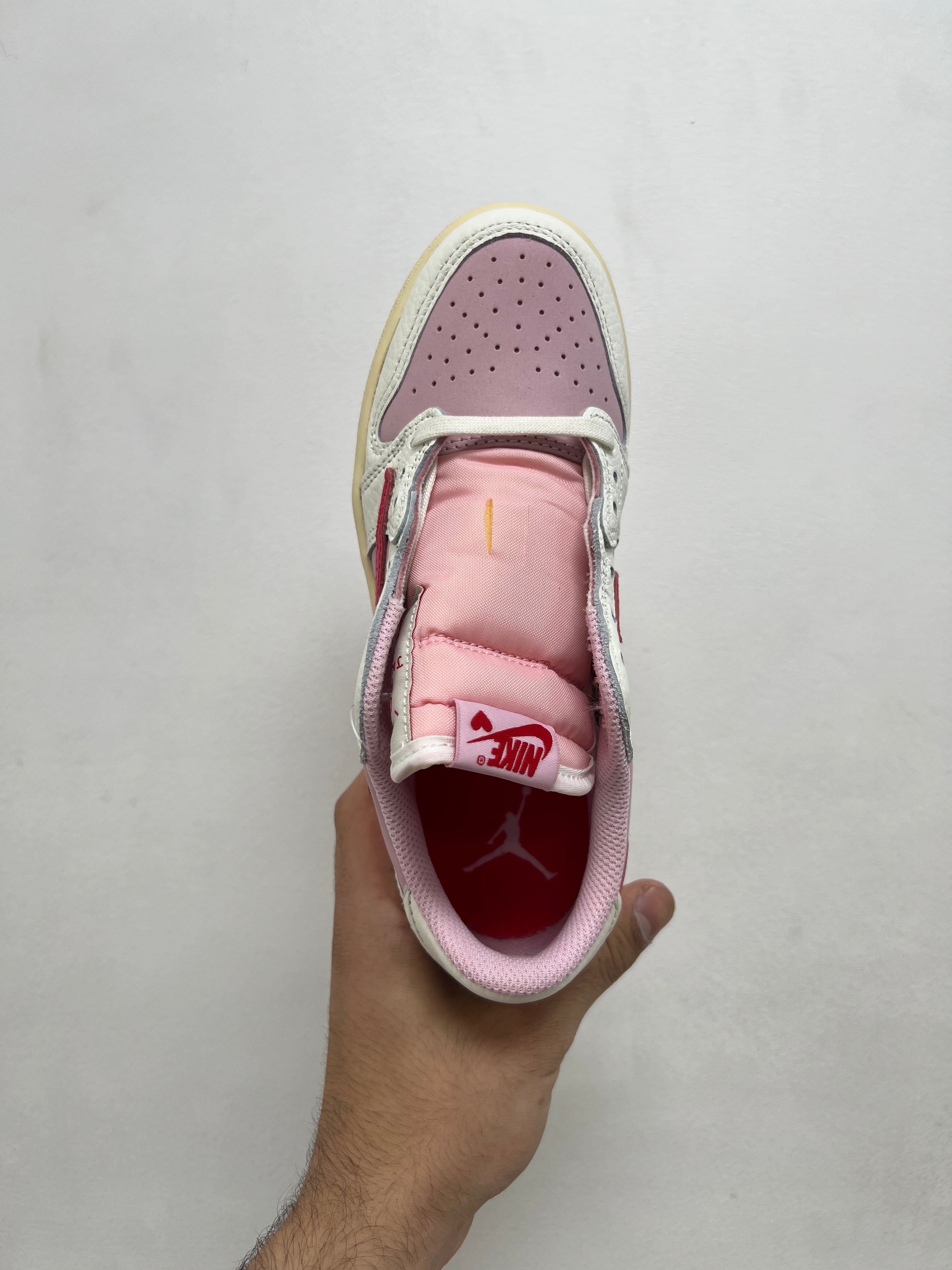 Jordan 1 Low Travis Scott Tropical Pink Sneakers