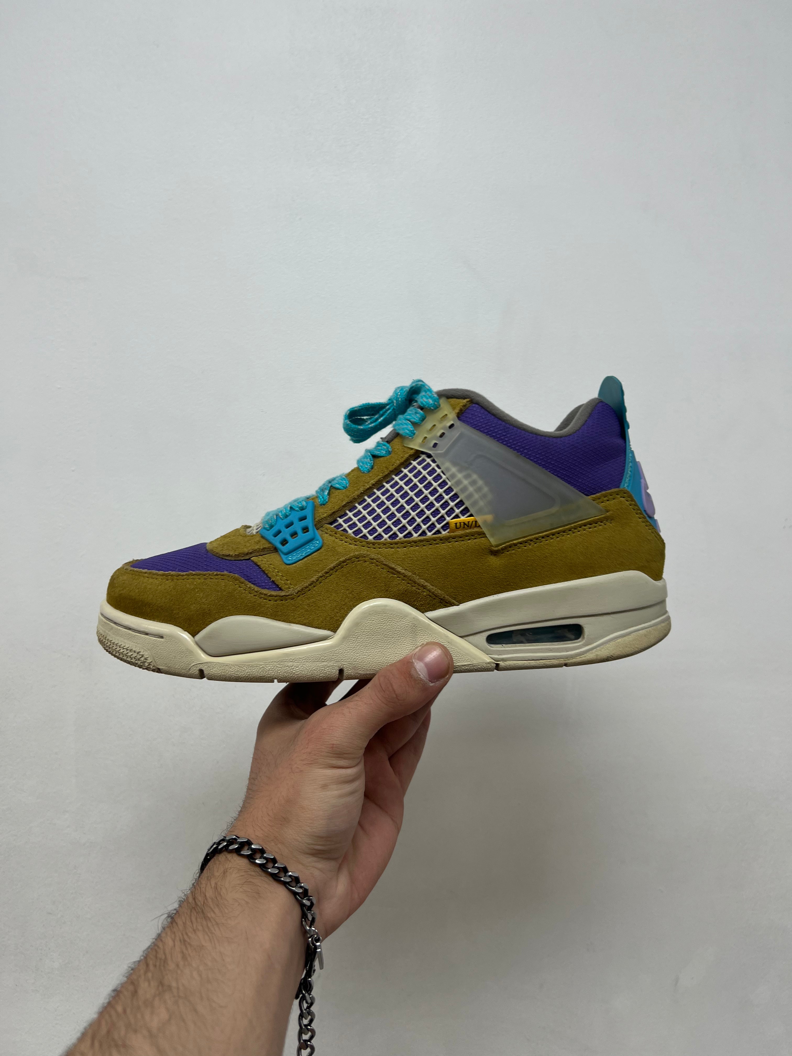 Jordan 4 Union Desert Moss Sneakers