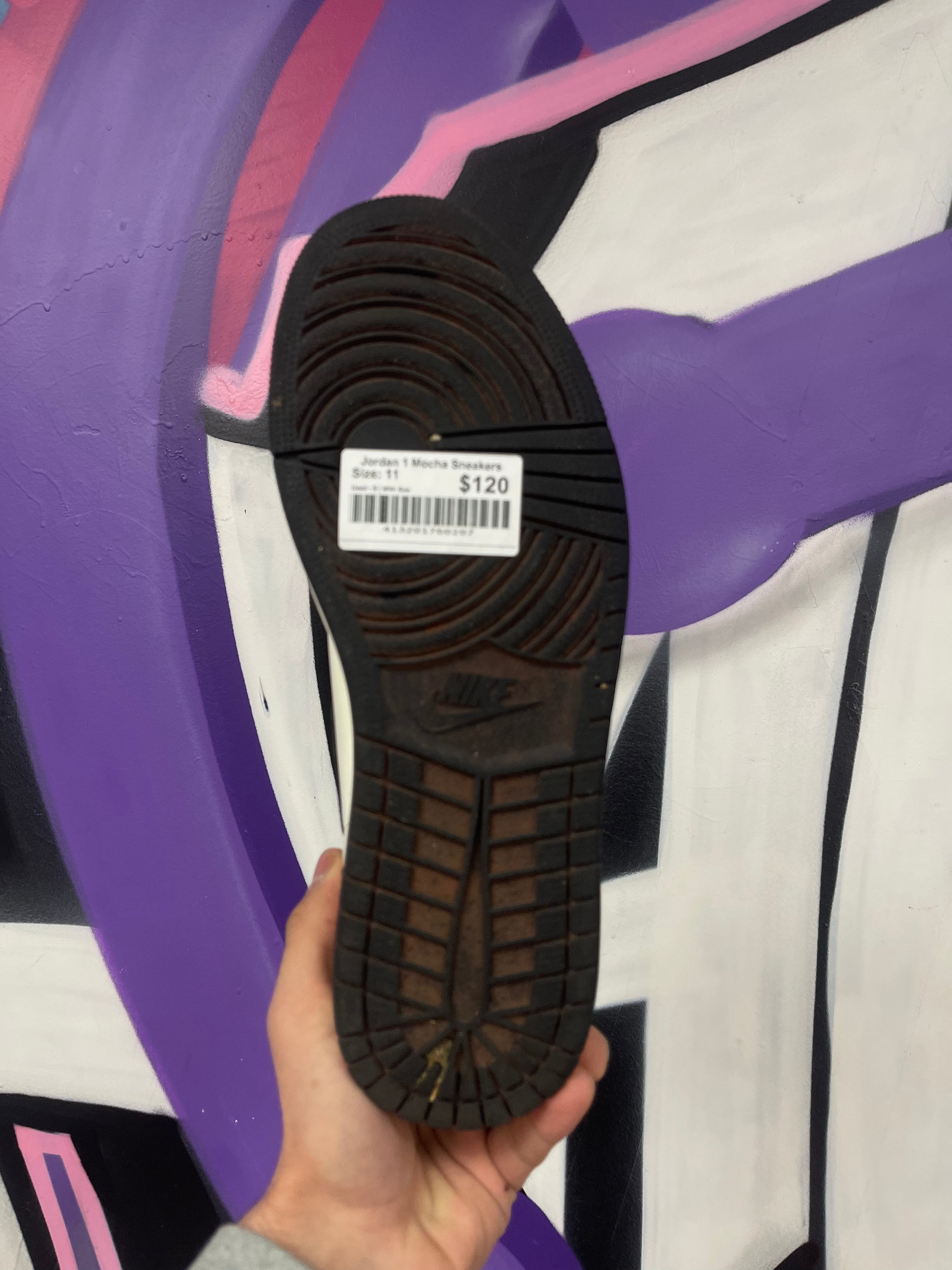 Jordan 1 Mocha Sneakers