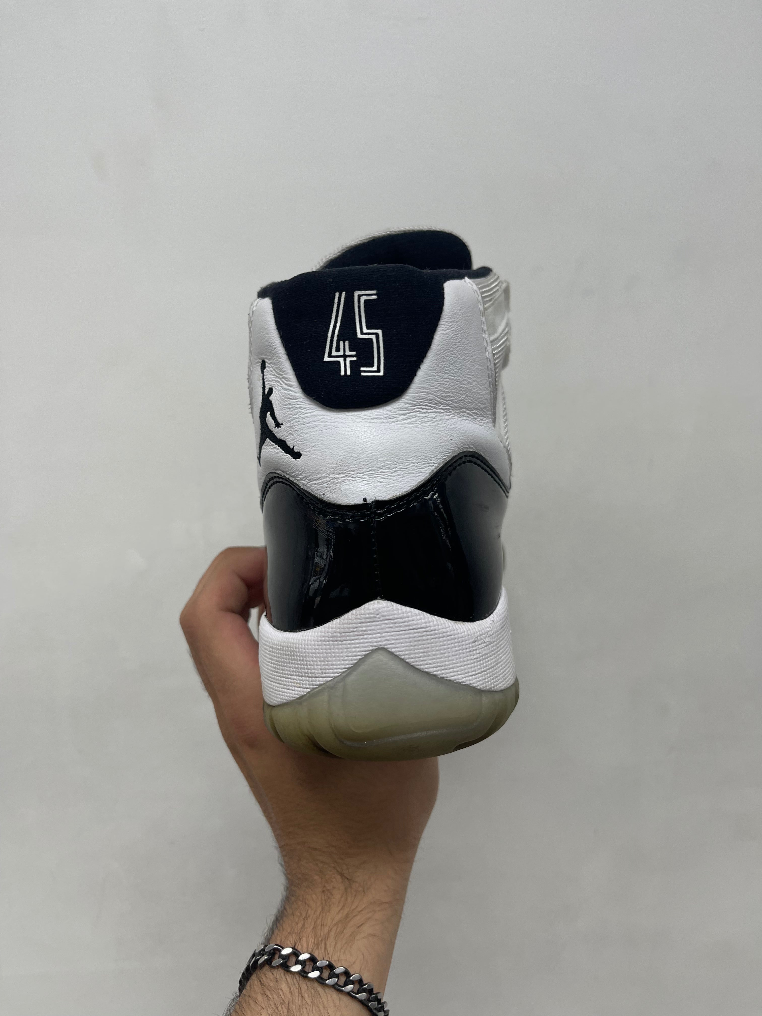 Jordan 11 Concord (2018) Sneakers