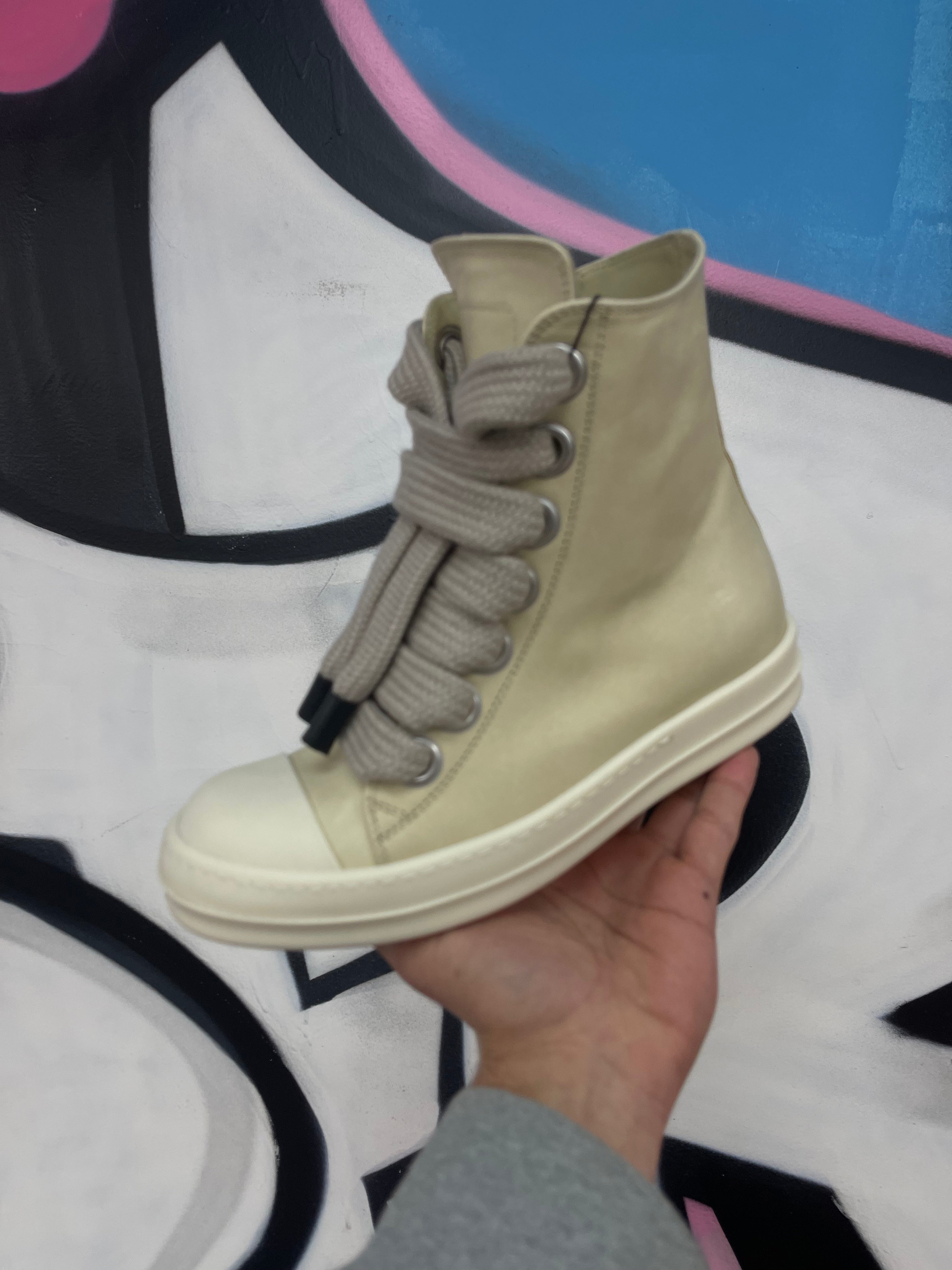 Rick Owens Jumbo Lace Ramone High Parchment Milk Sneakers
