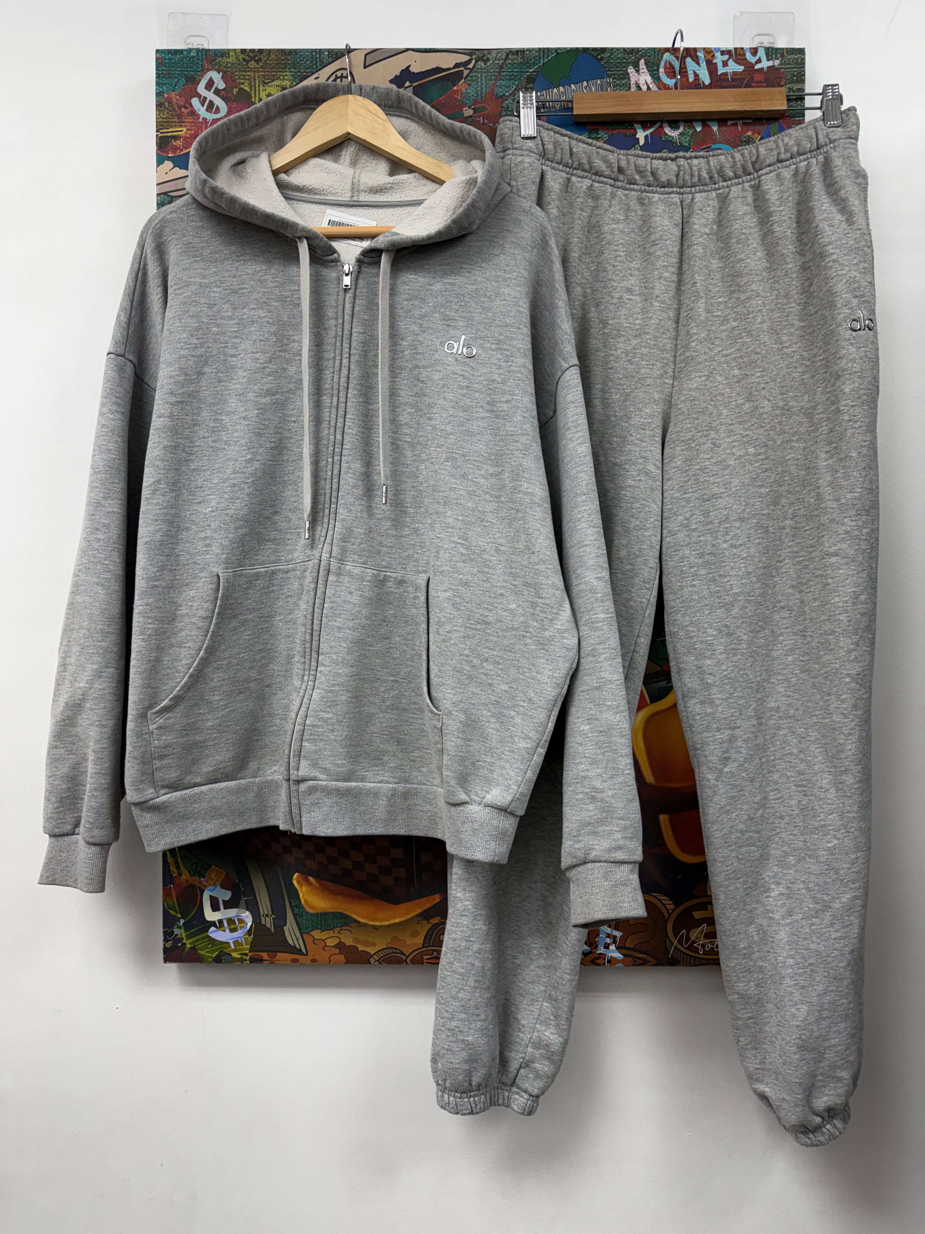 ALO Grey Accolade Sweatsuit