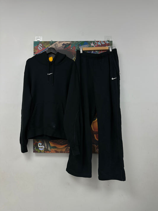 Nike Nocta Sweatsuit Black Used Medium N/A