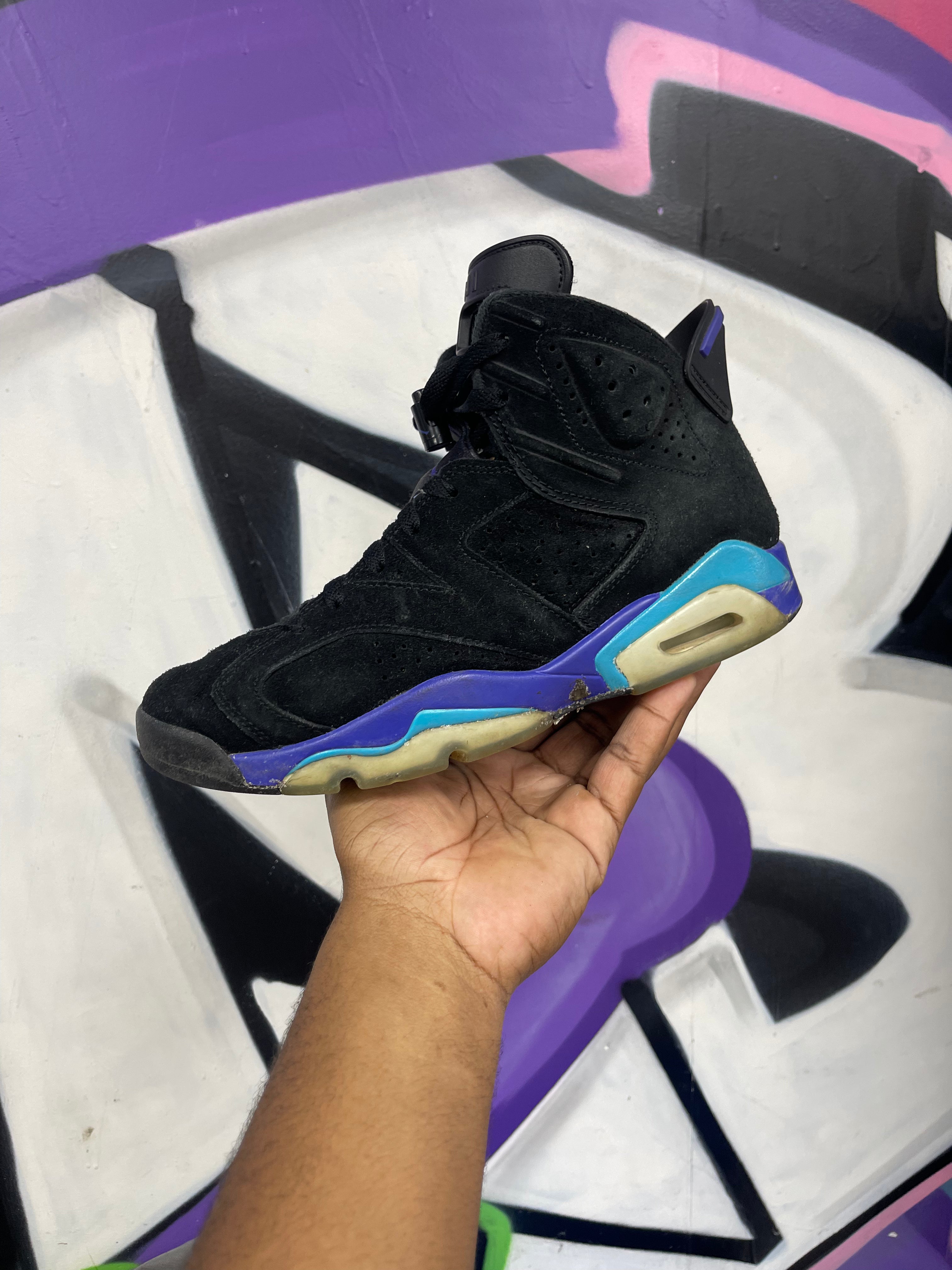 Jordan 6 Aqua Sneakers