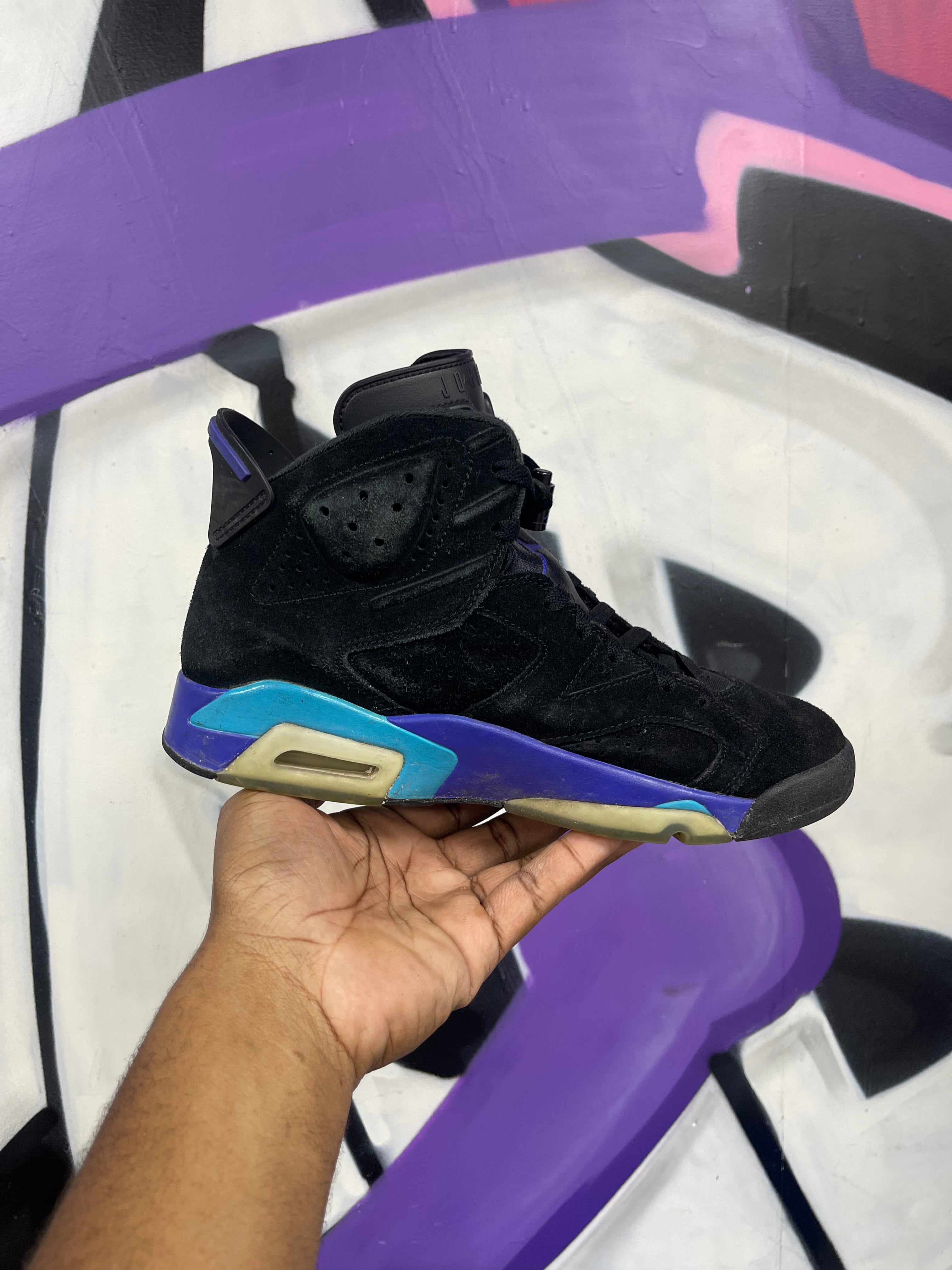 Jordan 6 Aqua Sneakers