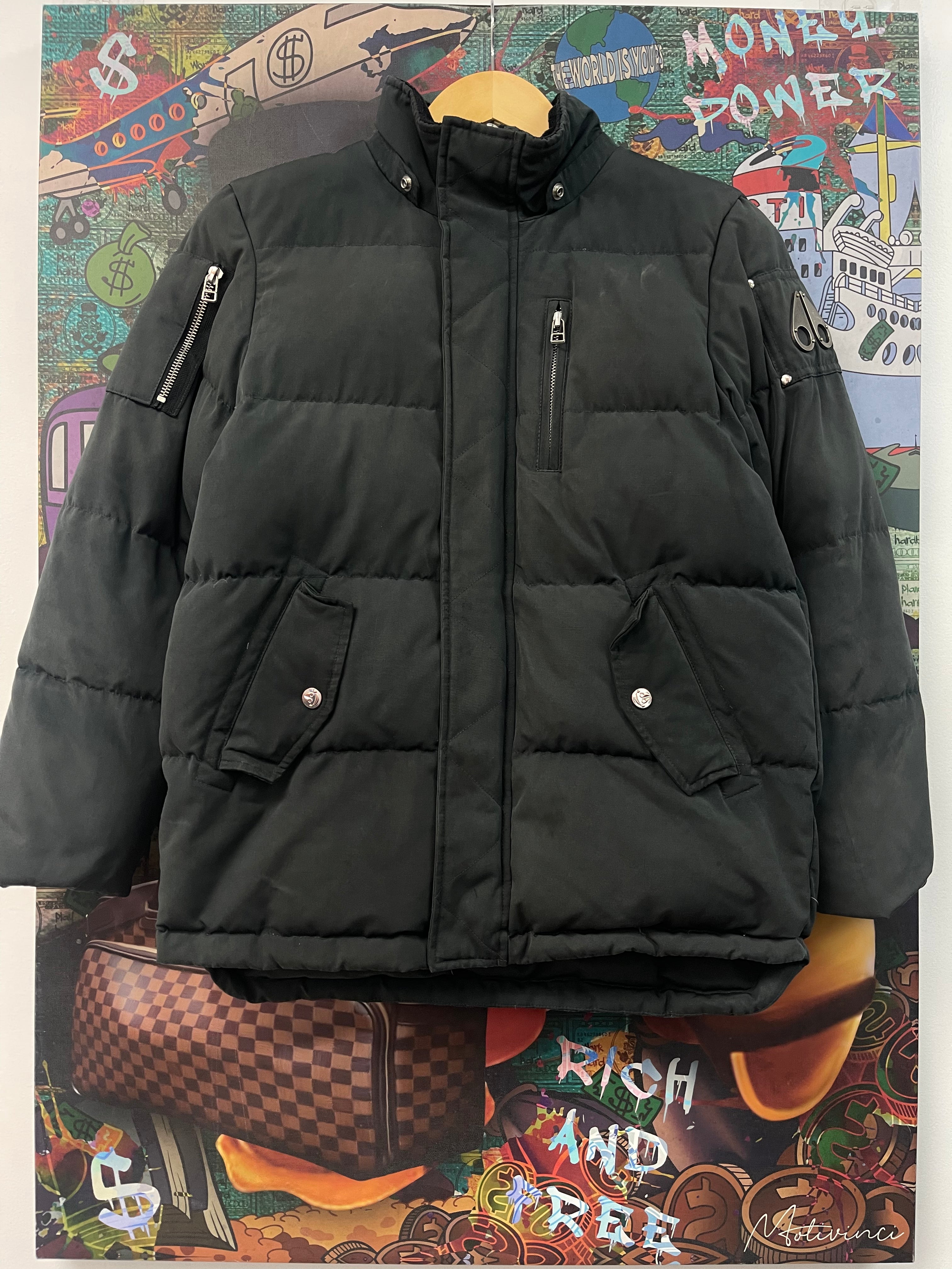 Moose Knuckles Fur Jacket grey  Used Large N/A