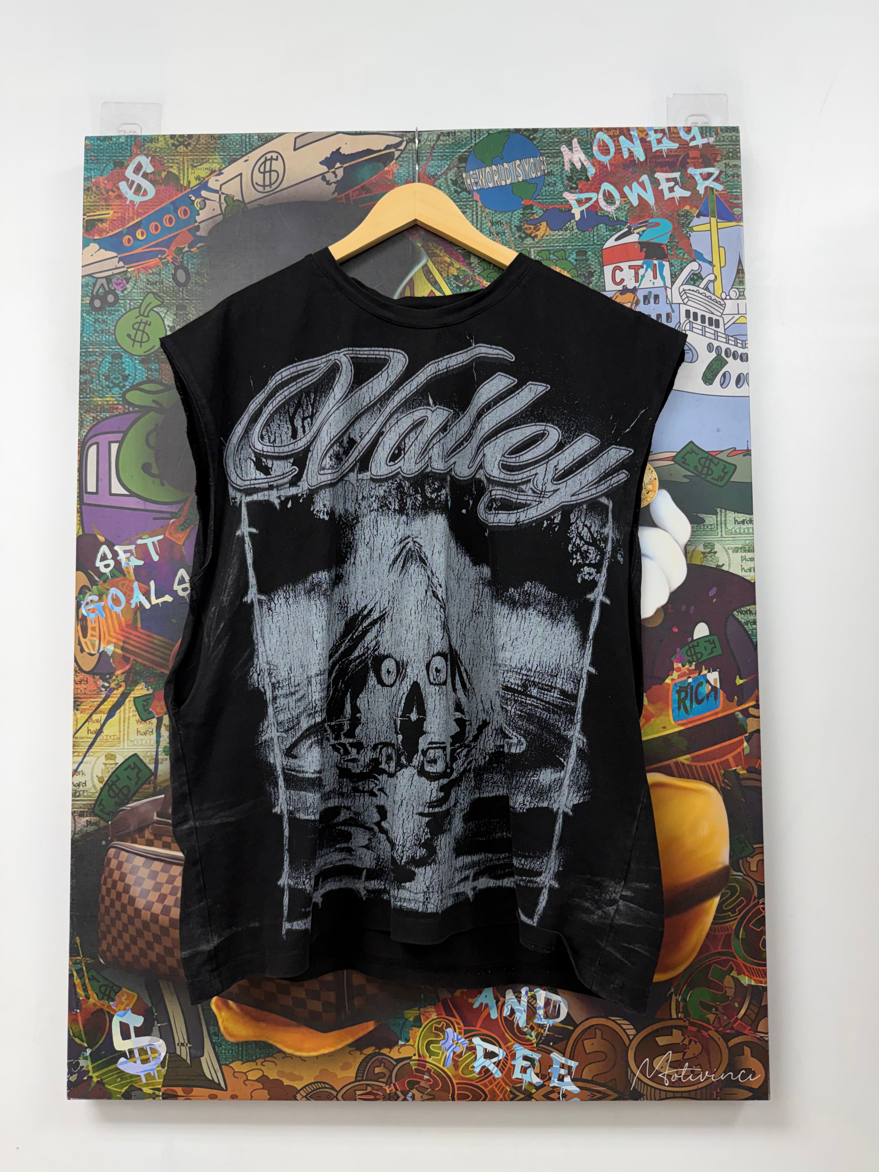 Vale Black Scarecrow Sleeveless Tee