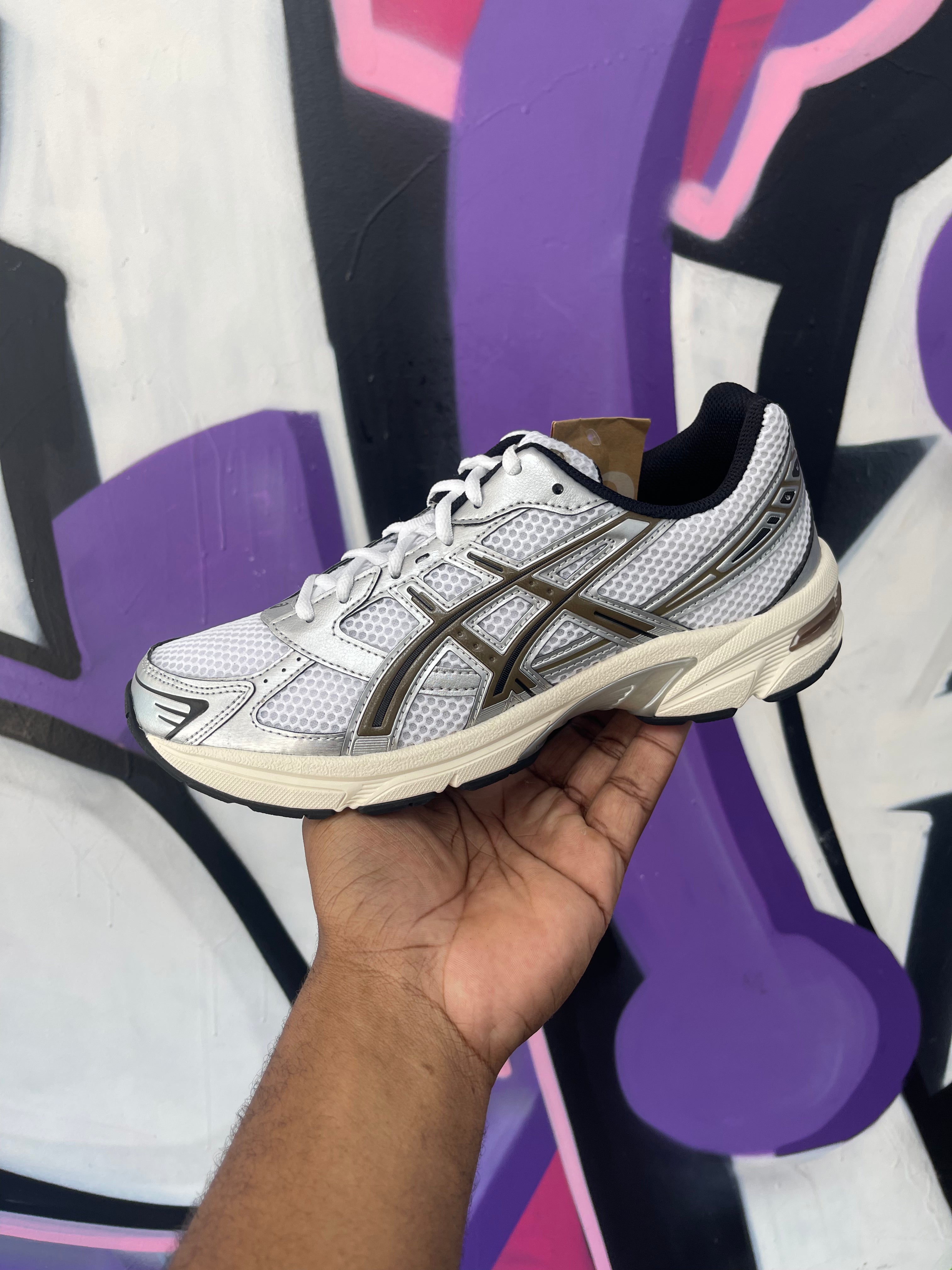 ASICS Gel-1130 Clay Canyon Sneakers
