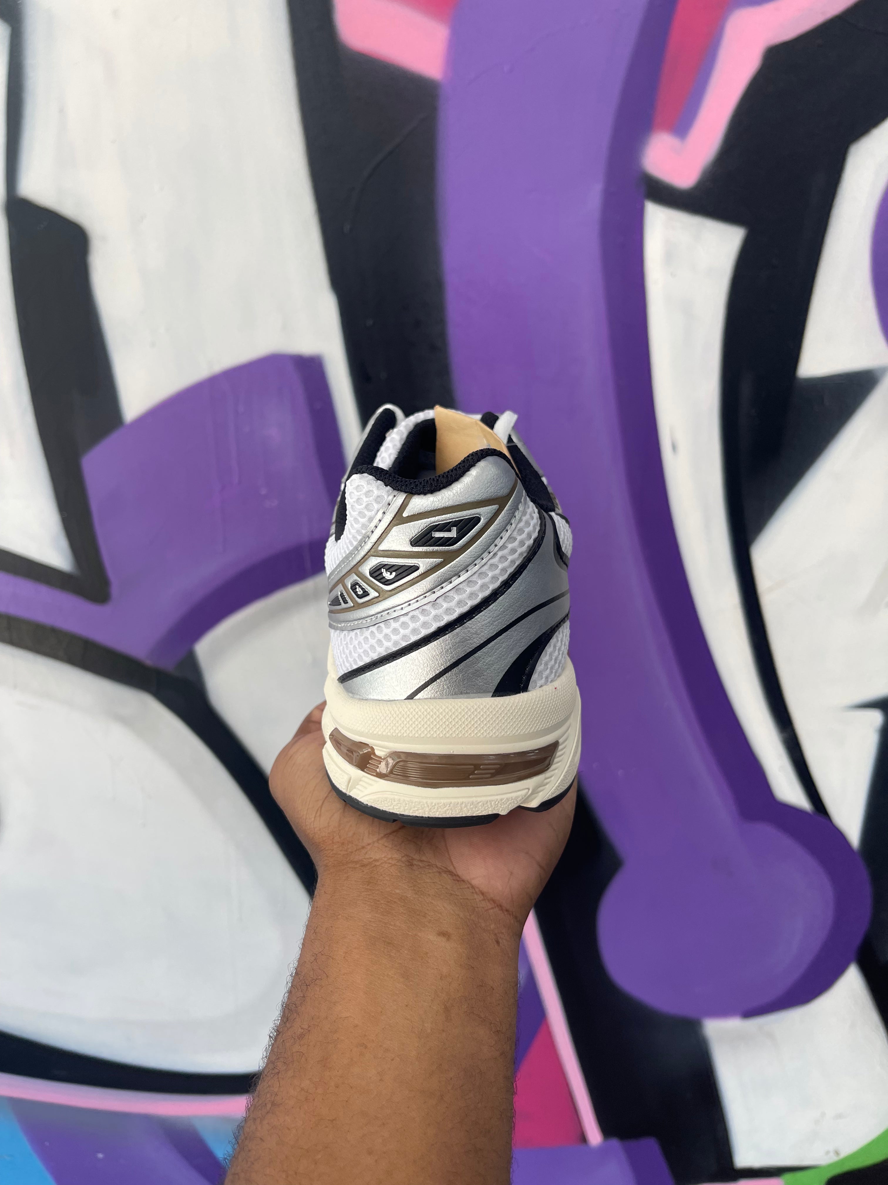 ASICS Gel-1130 Clay Canyon Sneakers