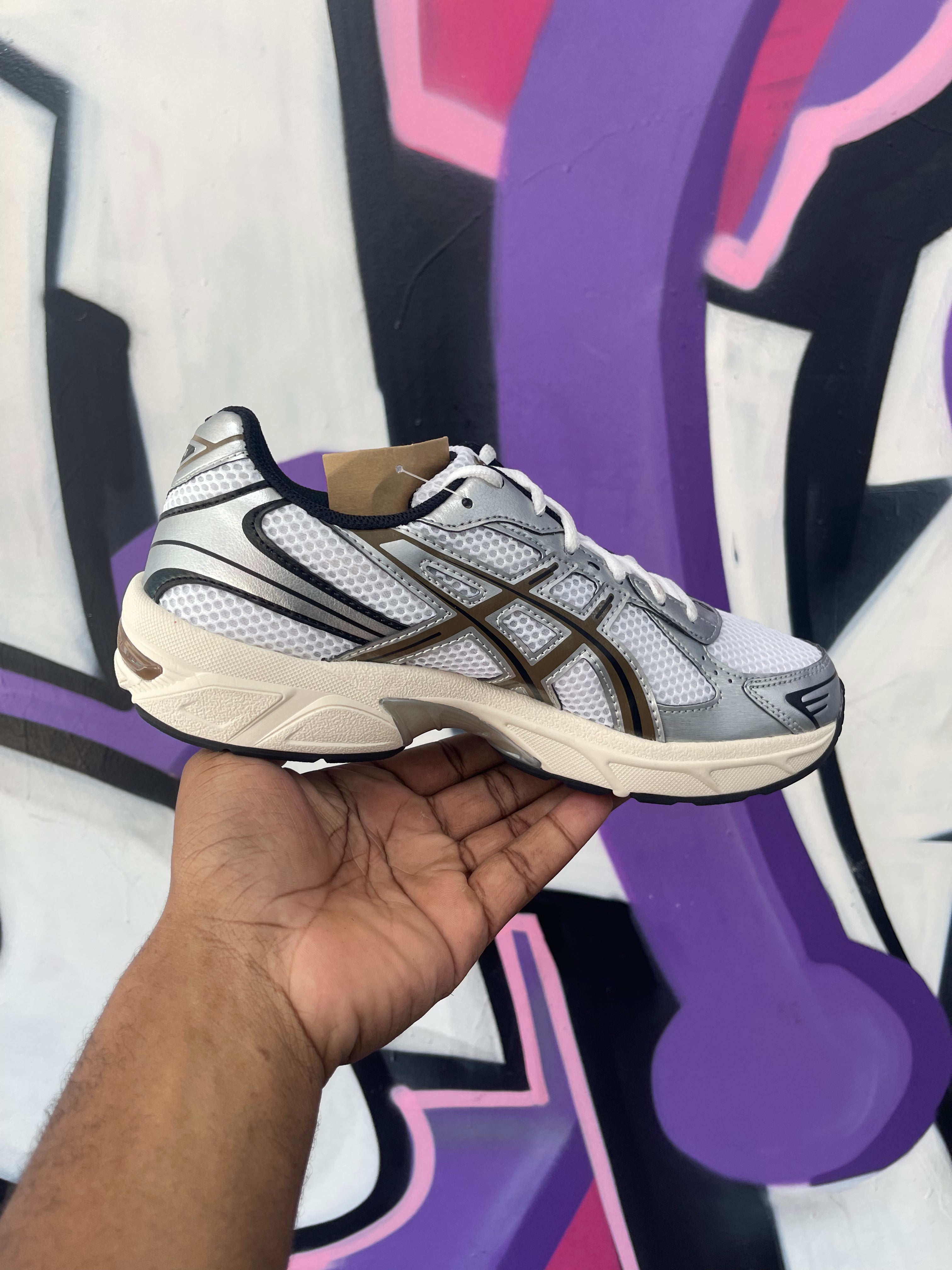 ASICS Gel-1130 Clay Canyon Sneakers