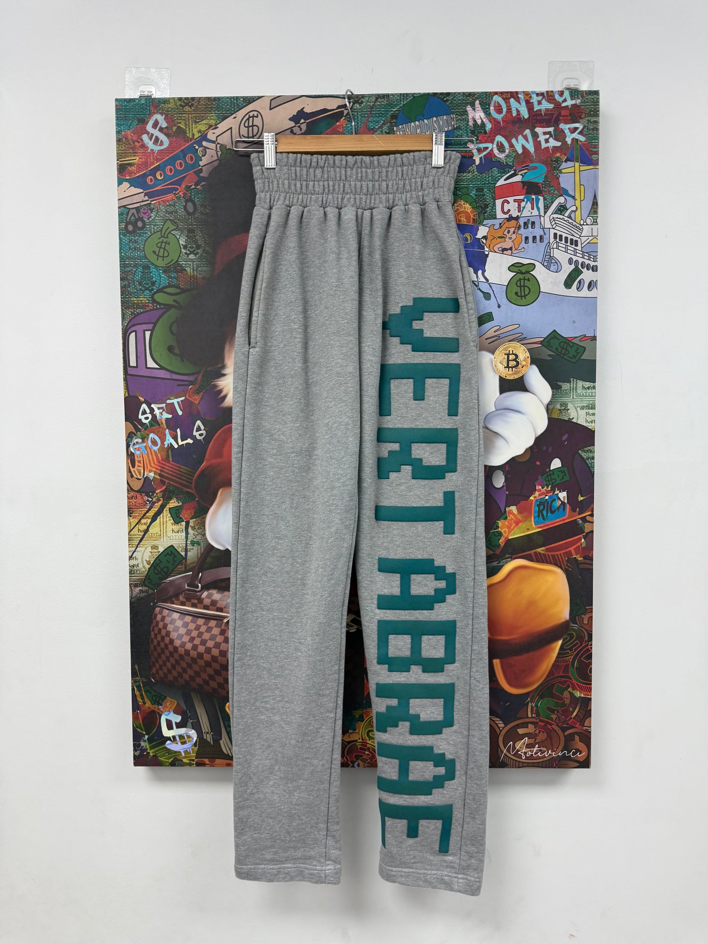 Vertabrae Sweats Grey Green Used Medium N/A