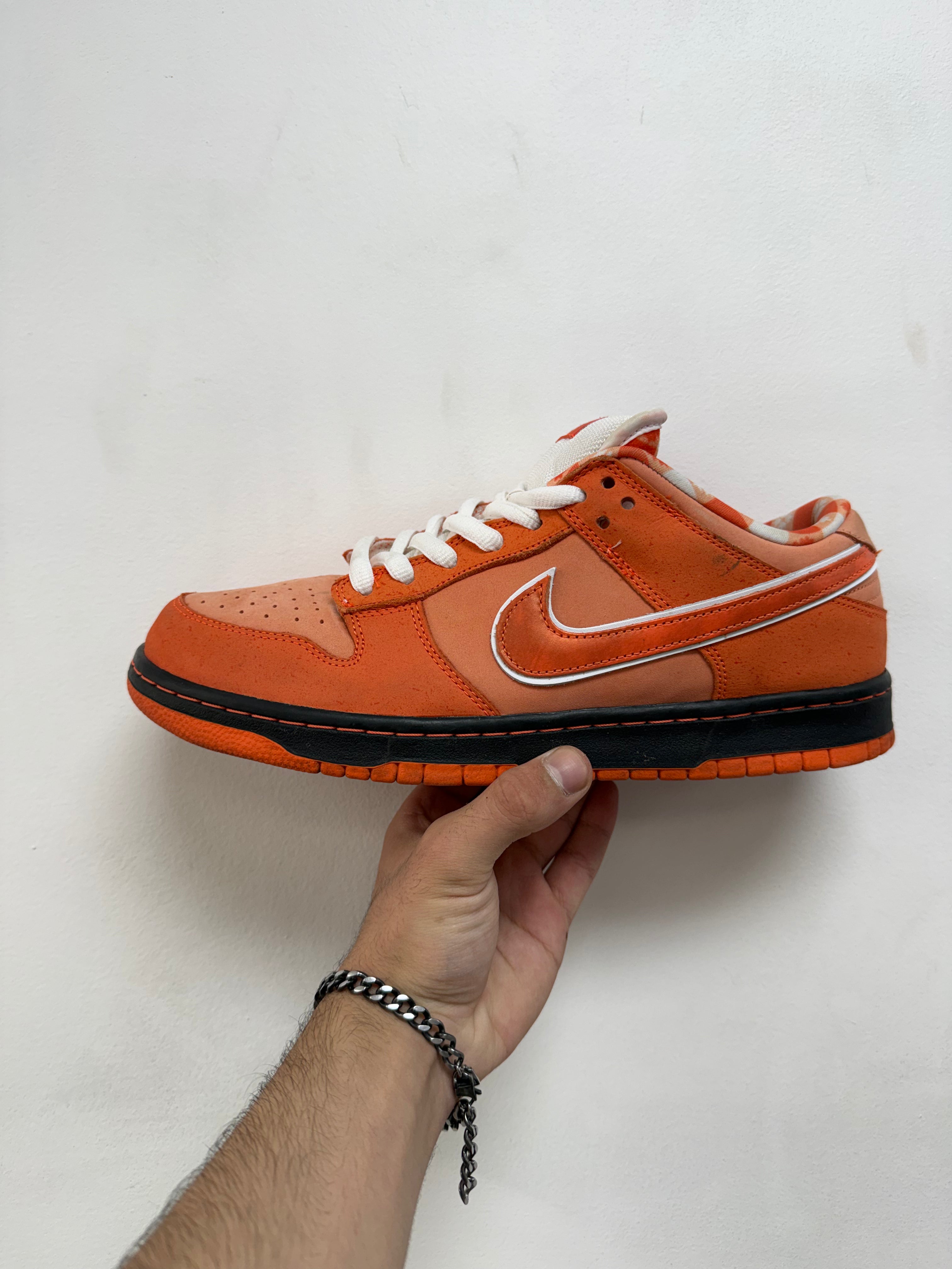 Nike SB Dunk Low Orange Lobster Sneakers
