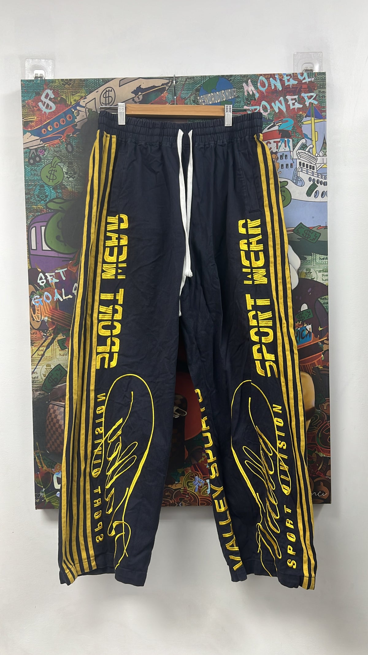 Vale Navy Yellow Killoy Pants