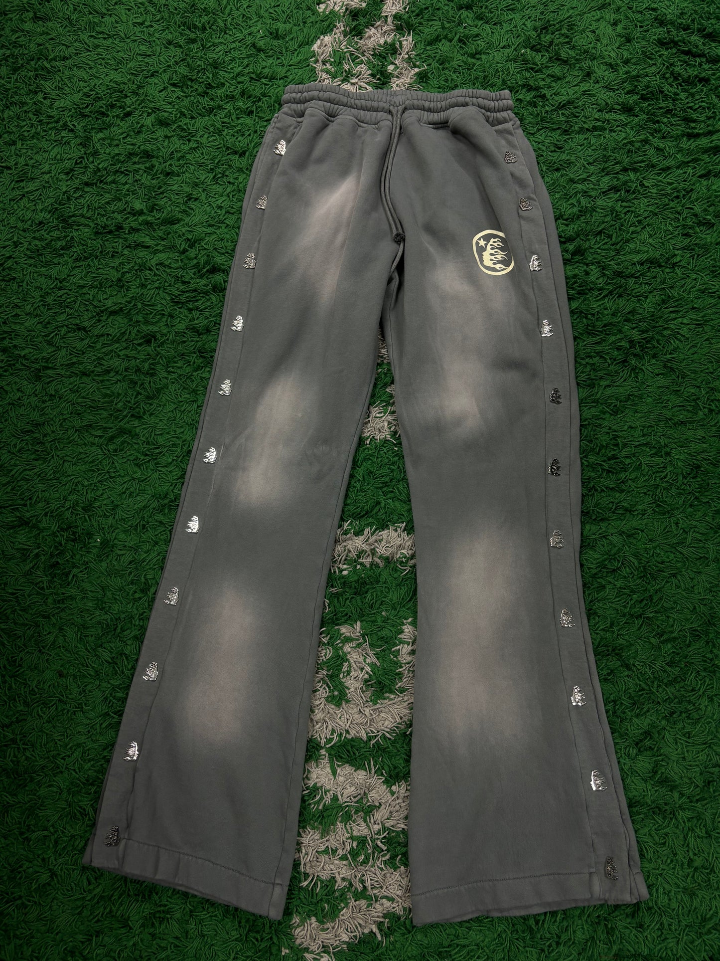 Hellstar Sweats Grey Pin size:Large New