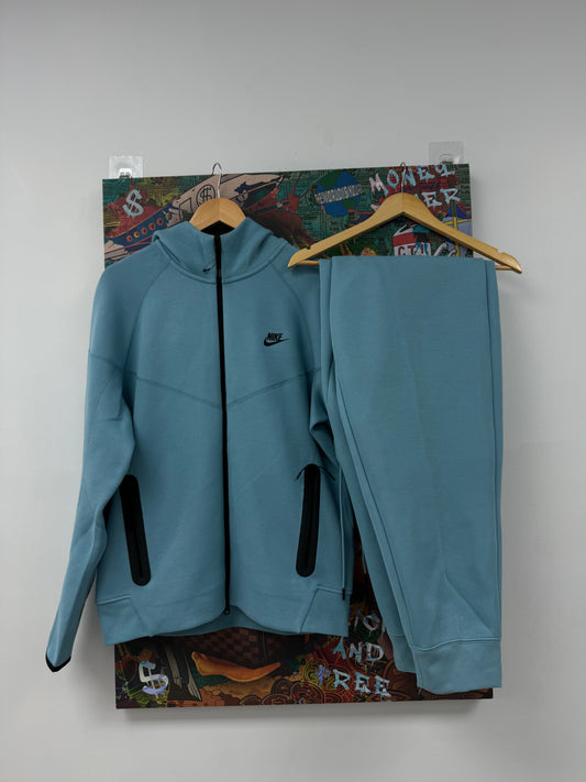 Nike Tech Sweatsuit Baby Blue  New Medium With Tags