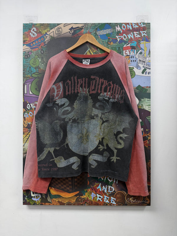 Vale Black Red Crest Thermal