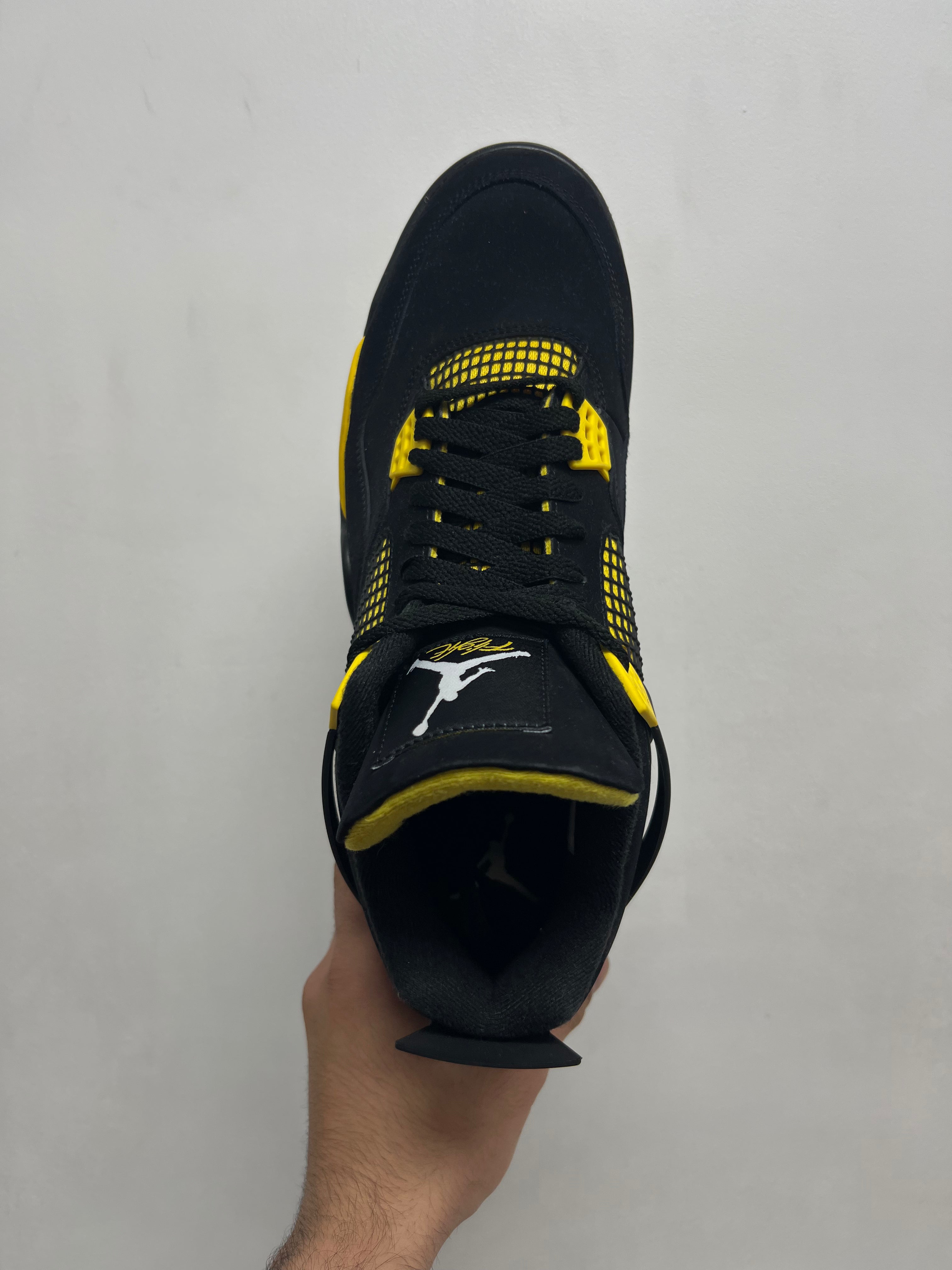 Jordan 4 Yellow Thunder Sneakers