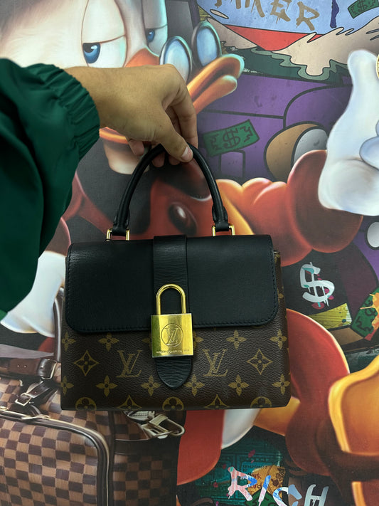 LV Mono Lock Clutch Brown Black Used OSFM N/A