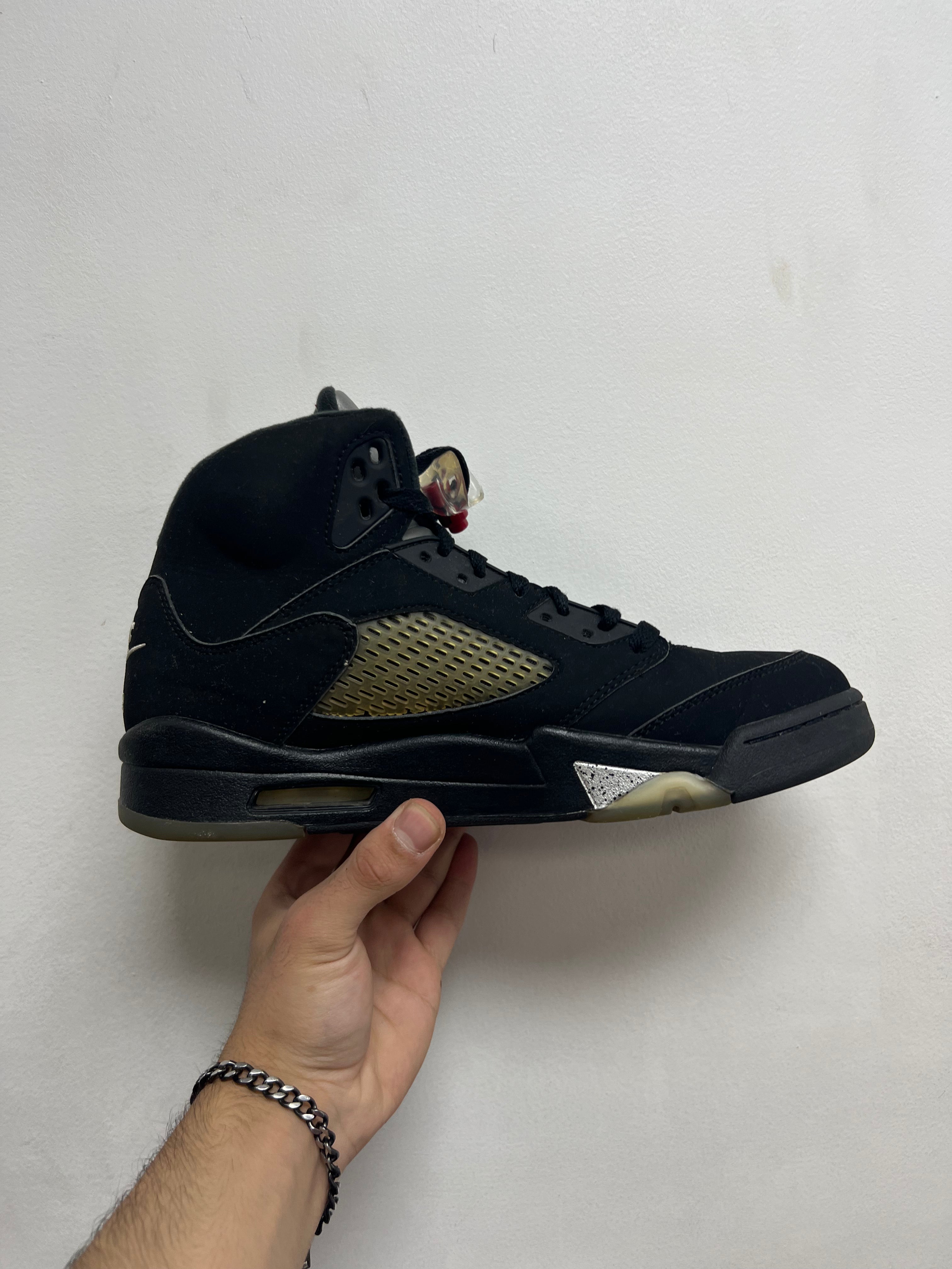 Jordan 5 Black Metallic (2016) Sneakers