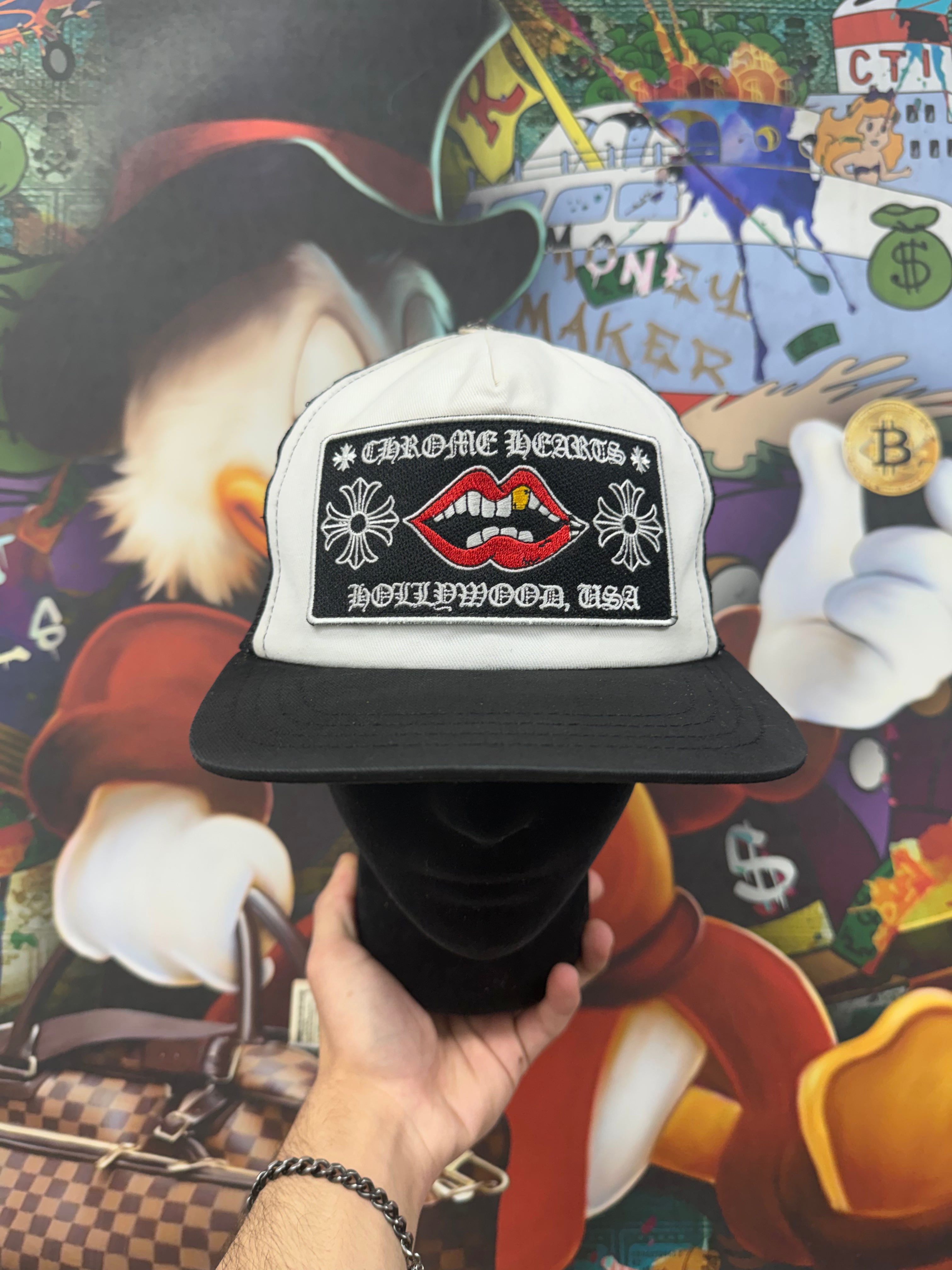 Chrome Hearts White Black Red Chomper Hat