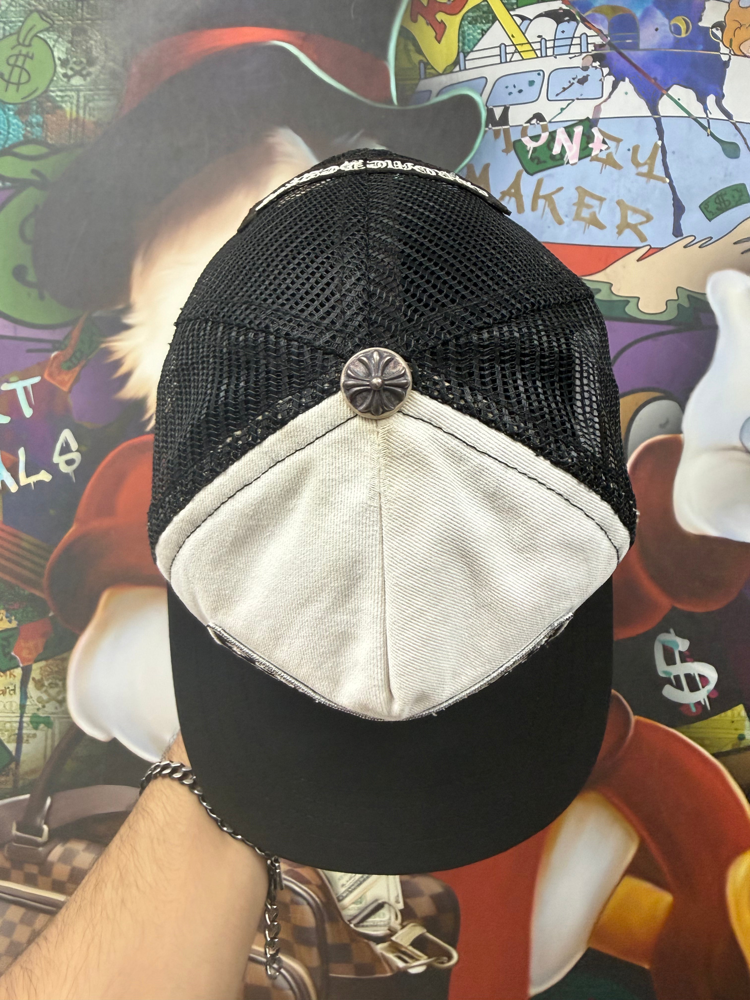 Chrome Hearts White Black Red Chomper Hat