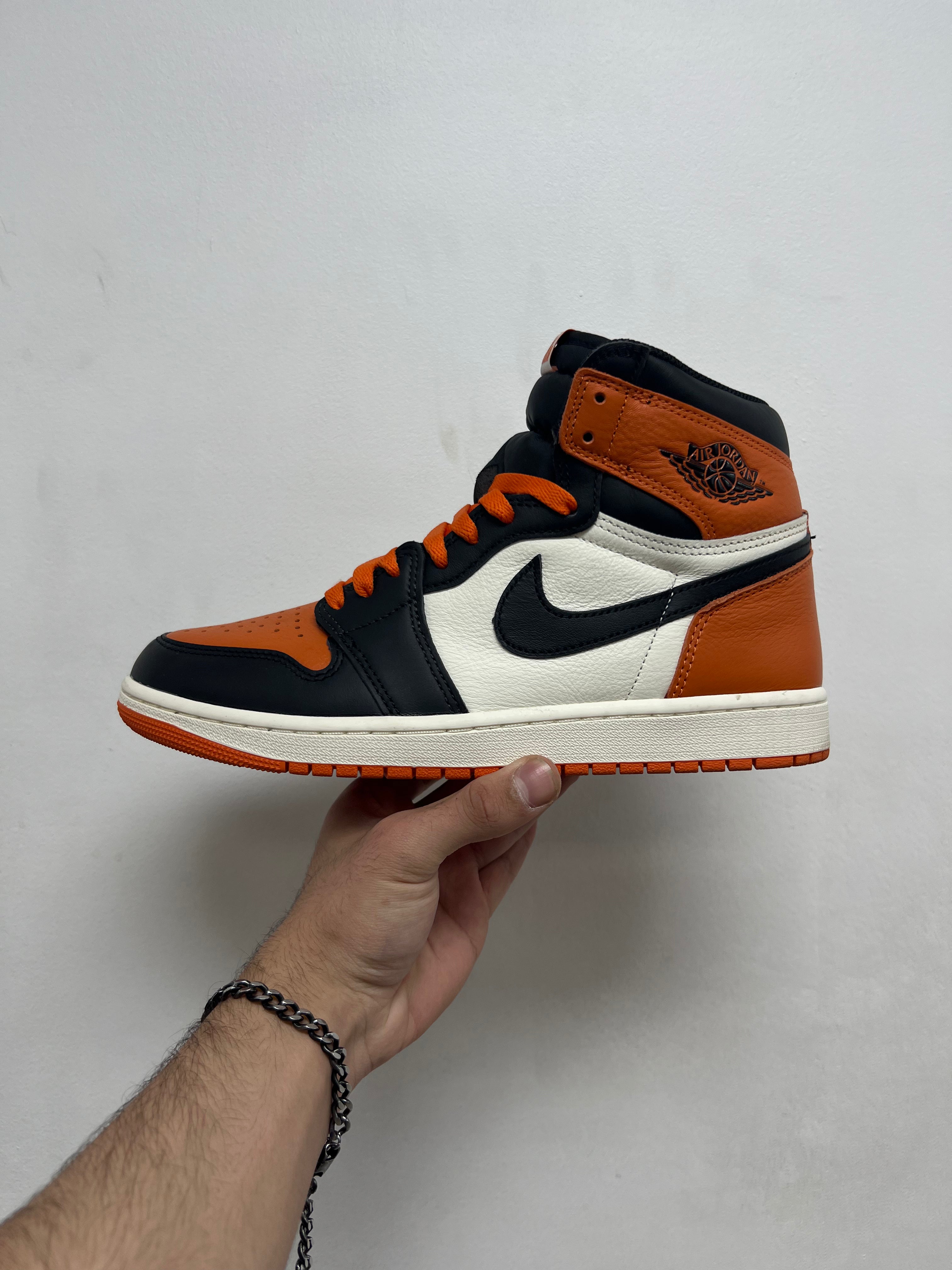 Jordan 1 Shattered Backboard Sneakers