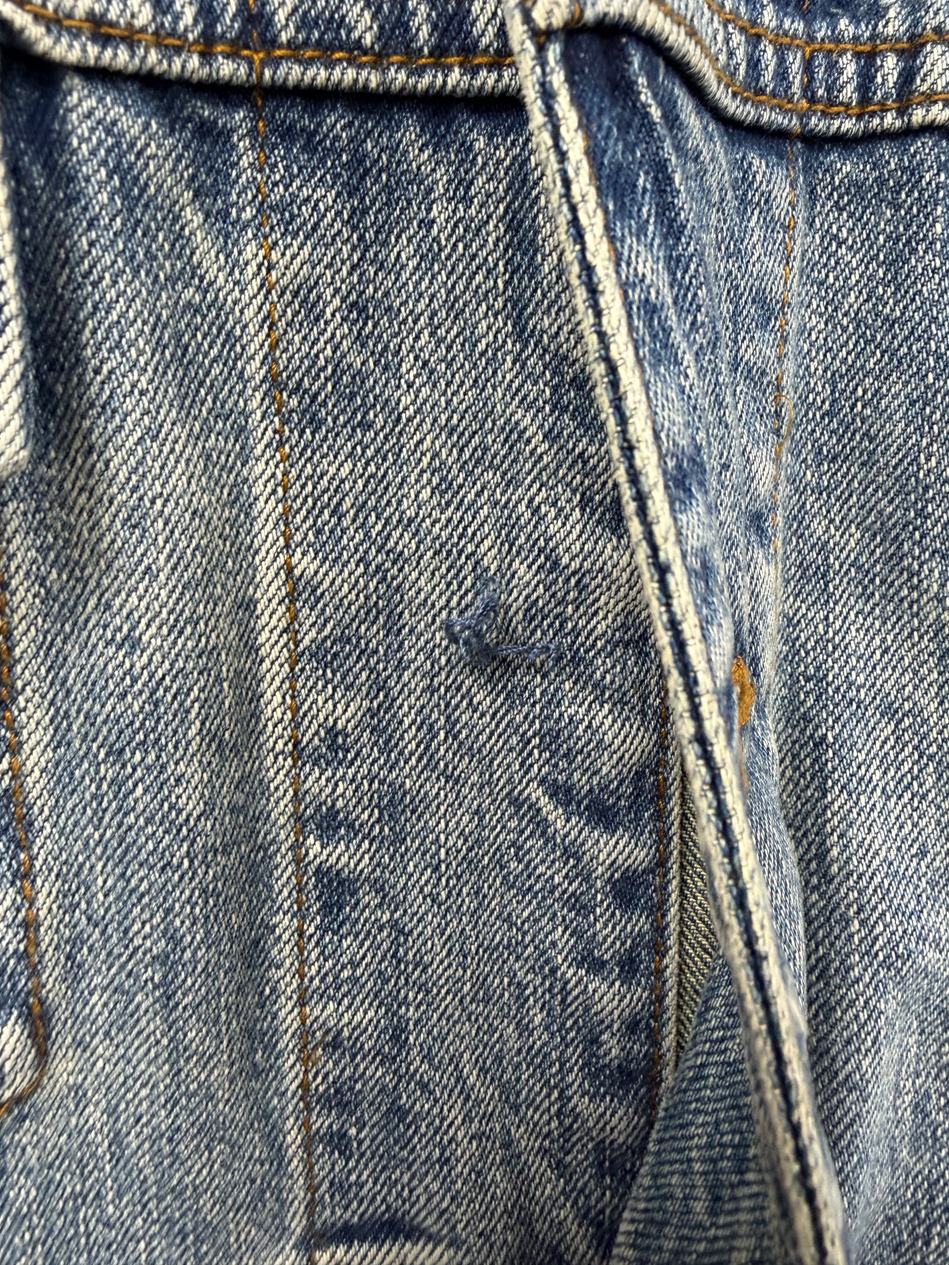 Miu Miu Applique Logo (Missing Button)(L) Denim Jacket