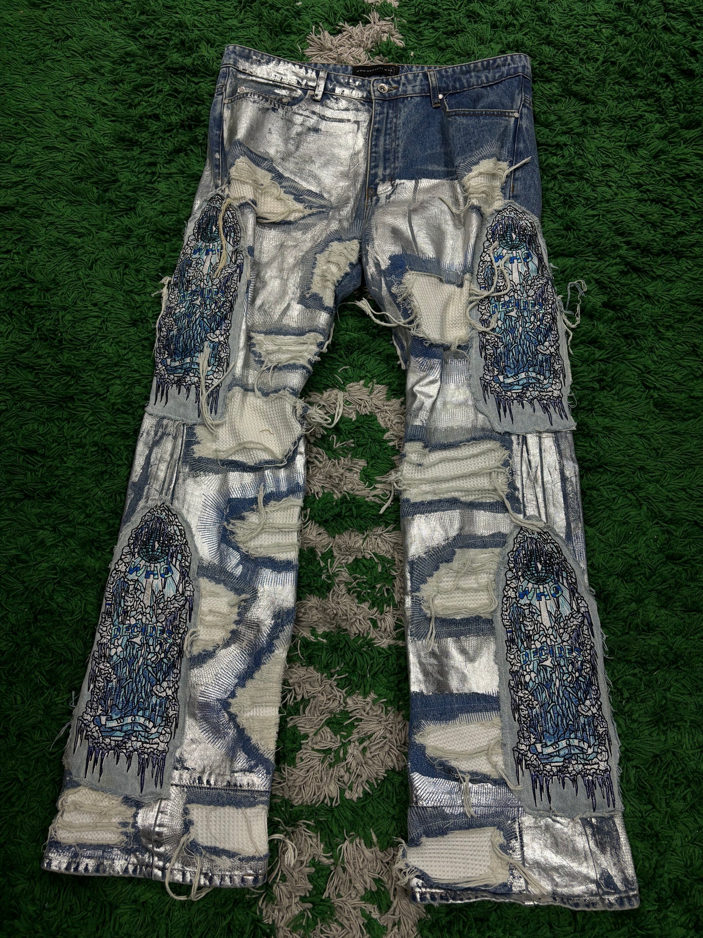 WDW Metal Lace Stained Glass Jeans Ice Used 36 N/A