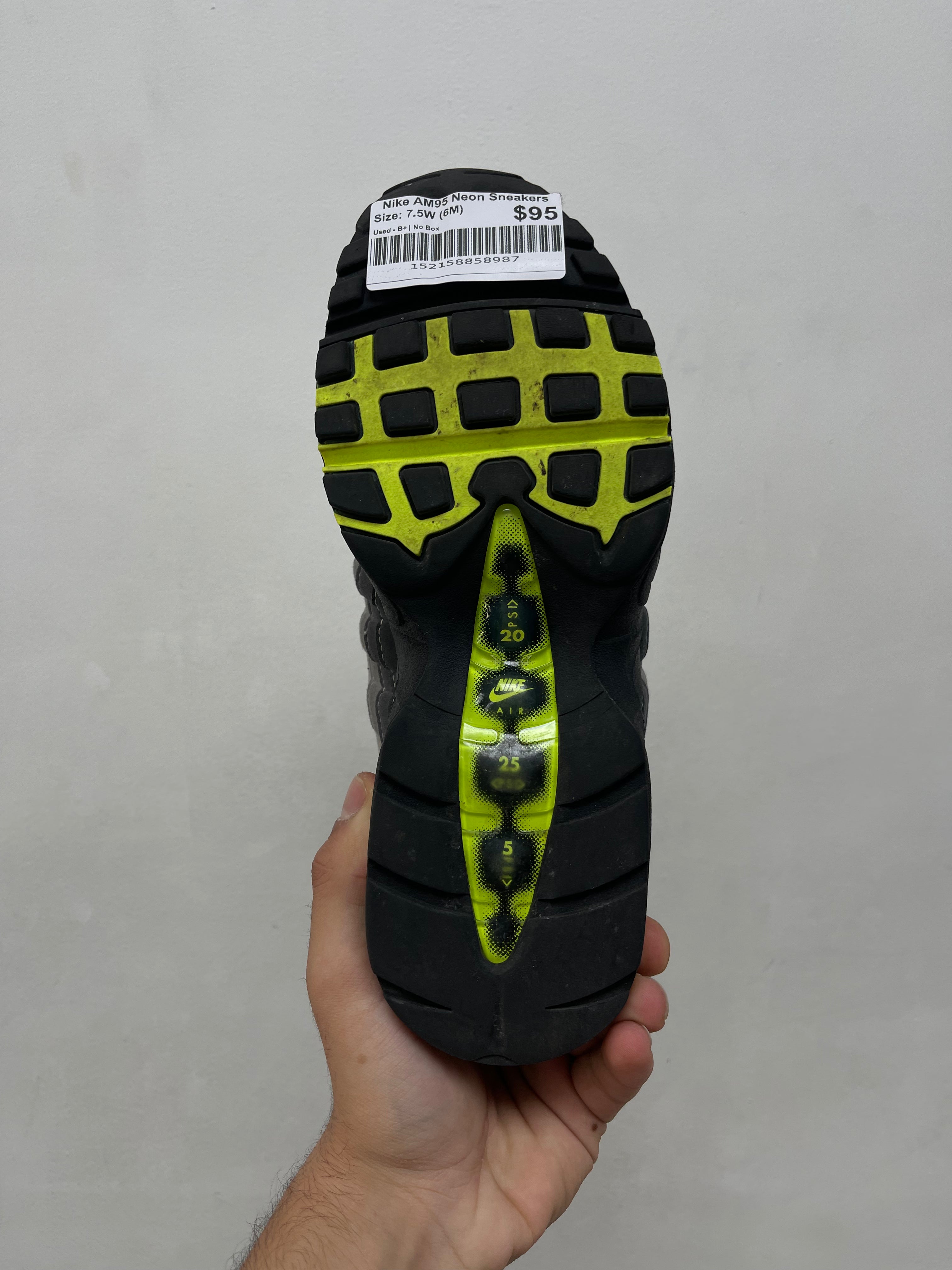 Nike AM95 Neon Sneakers