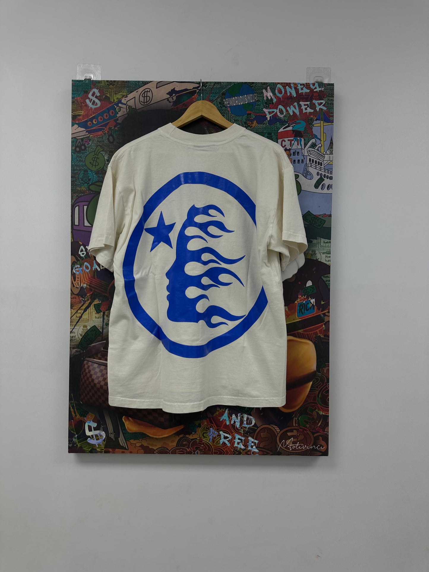 Hellstar Sport Logo Tee Cream Blue New Large N/A