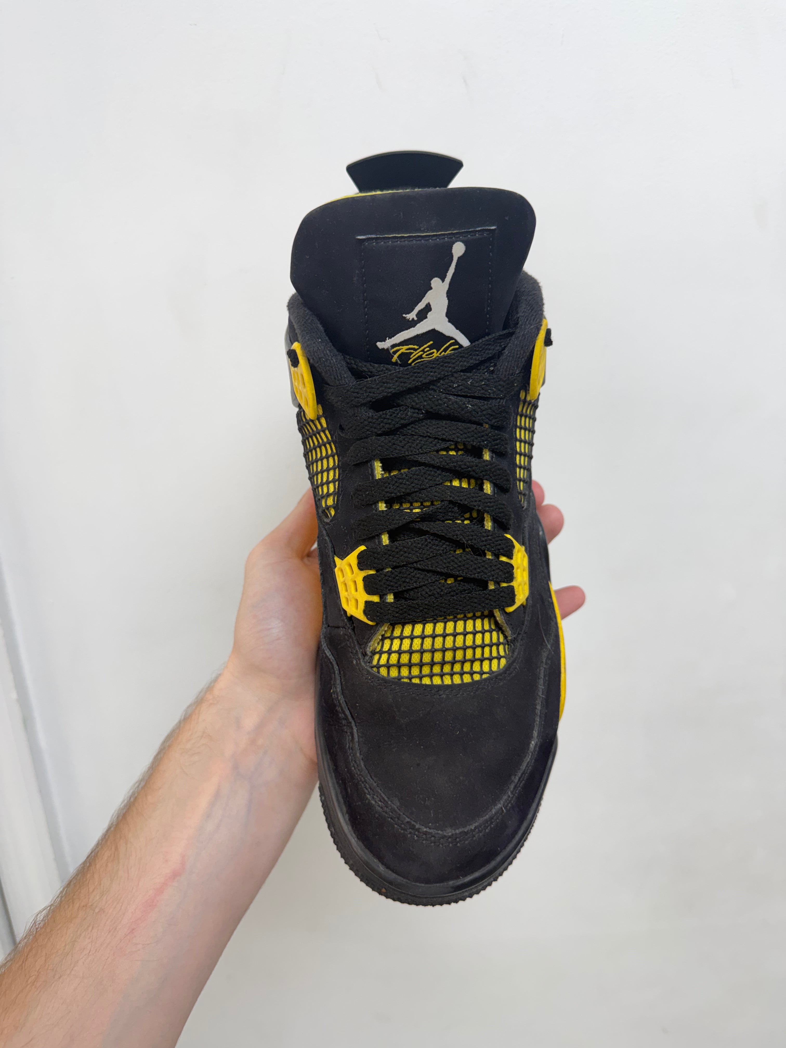 Jordan 4 Yellow Thunder Sneakers
