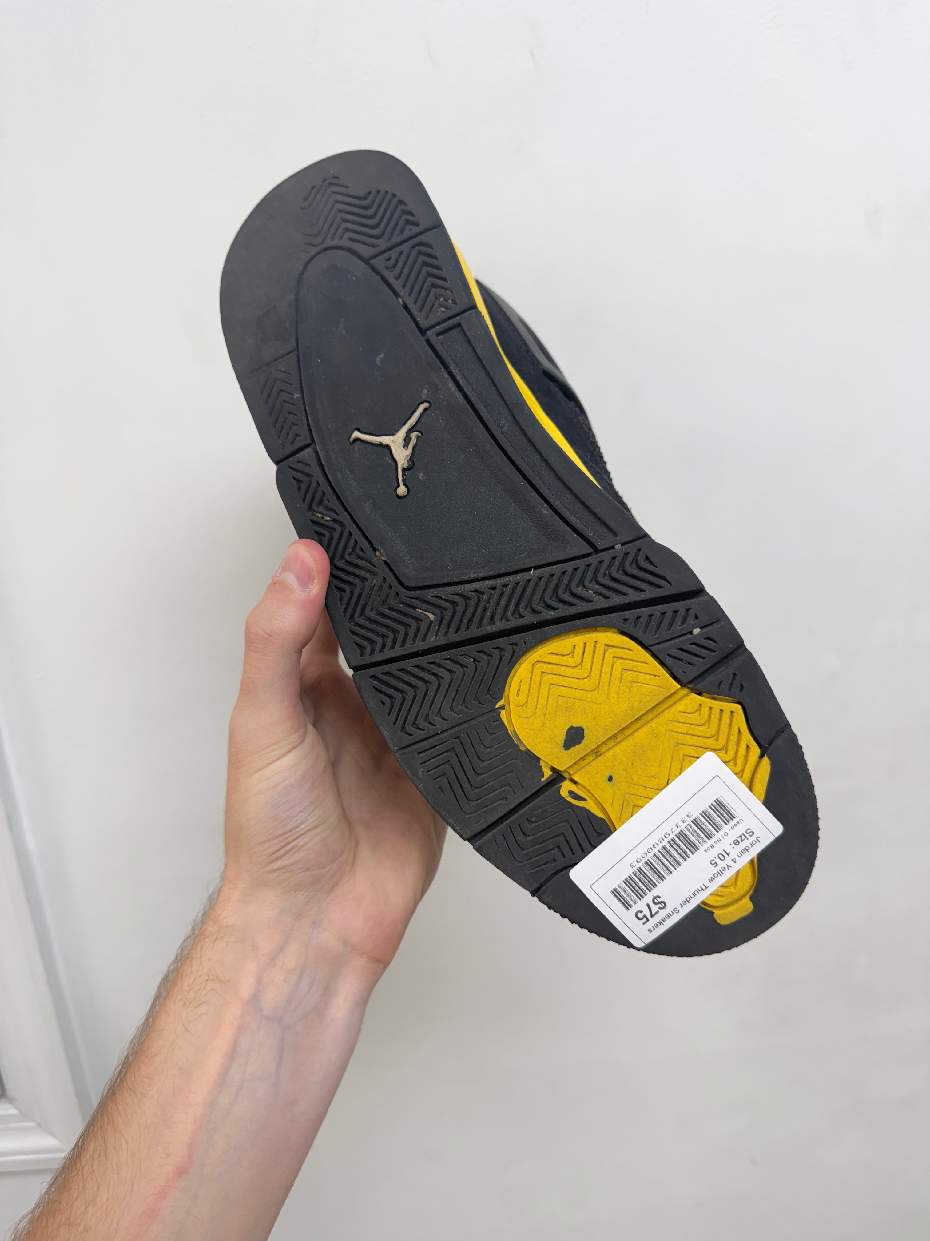 Jordan 4 Yellow Thunder Sneakers