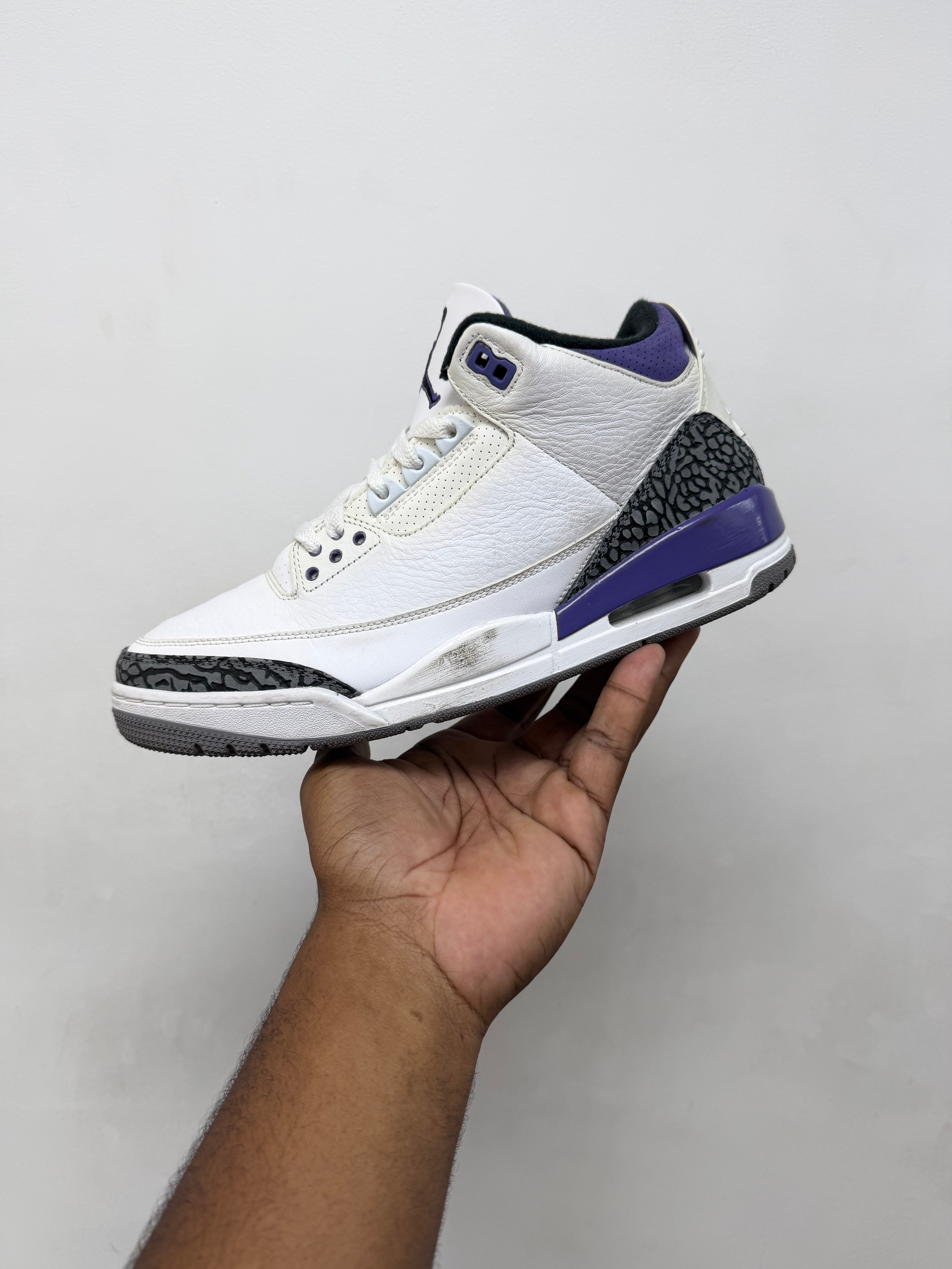 Jordan 3 Dark Iris Sneakers