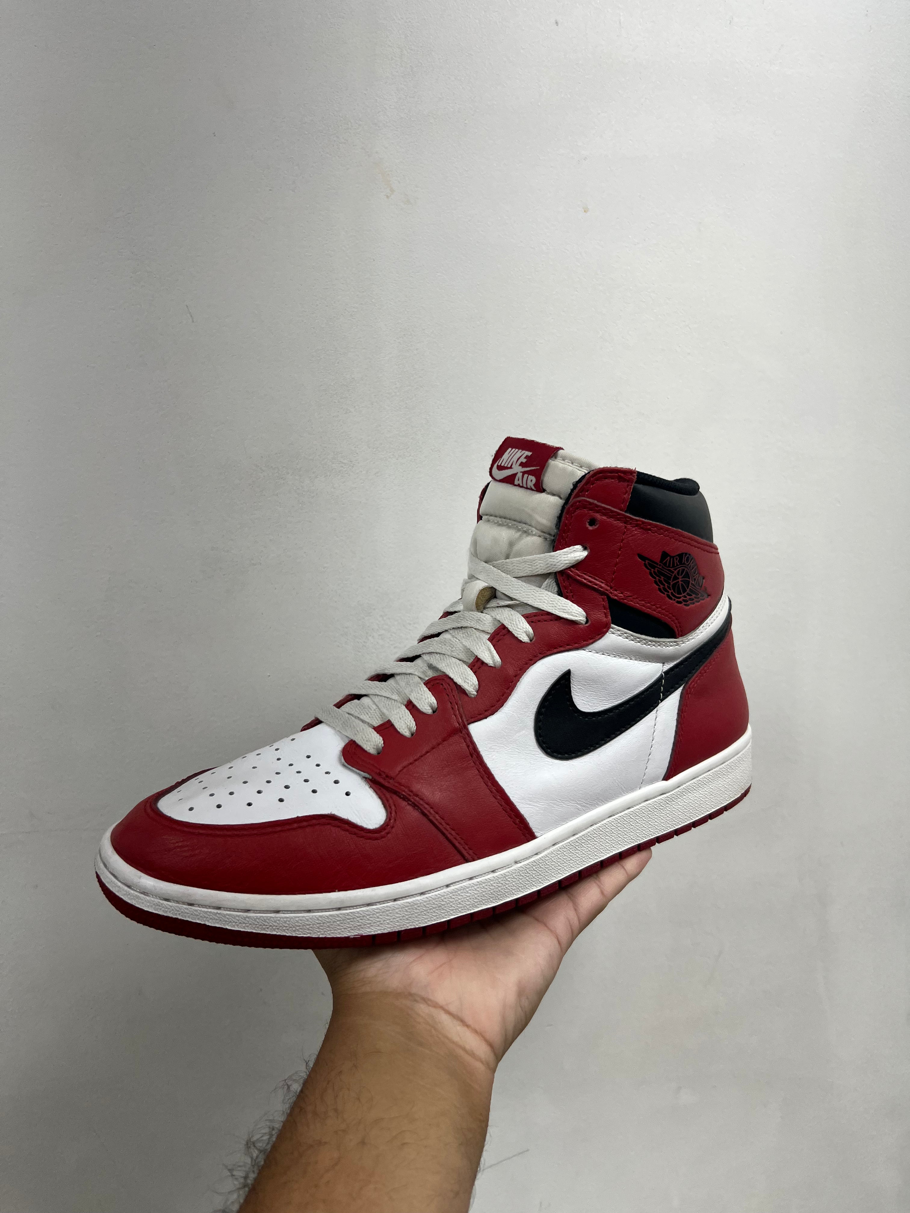 Jordan 1 Chicago (2015) Sneakers
