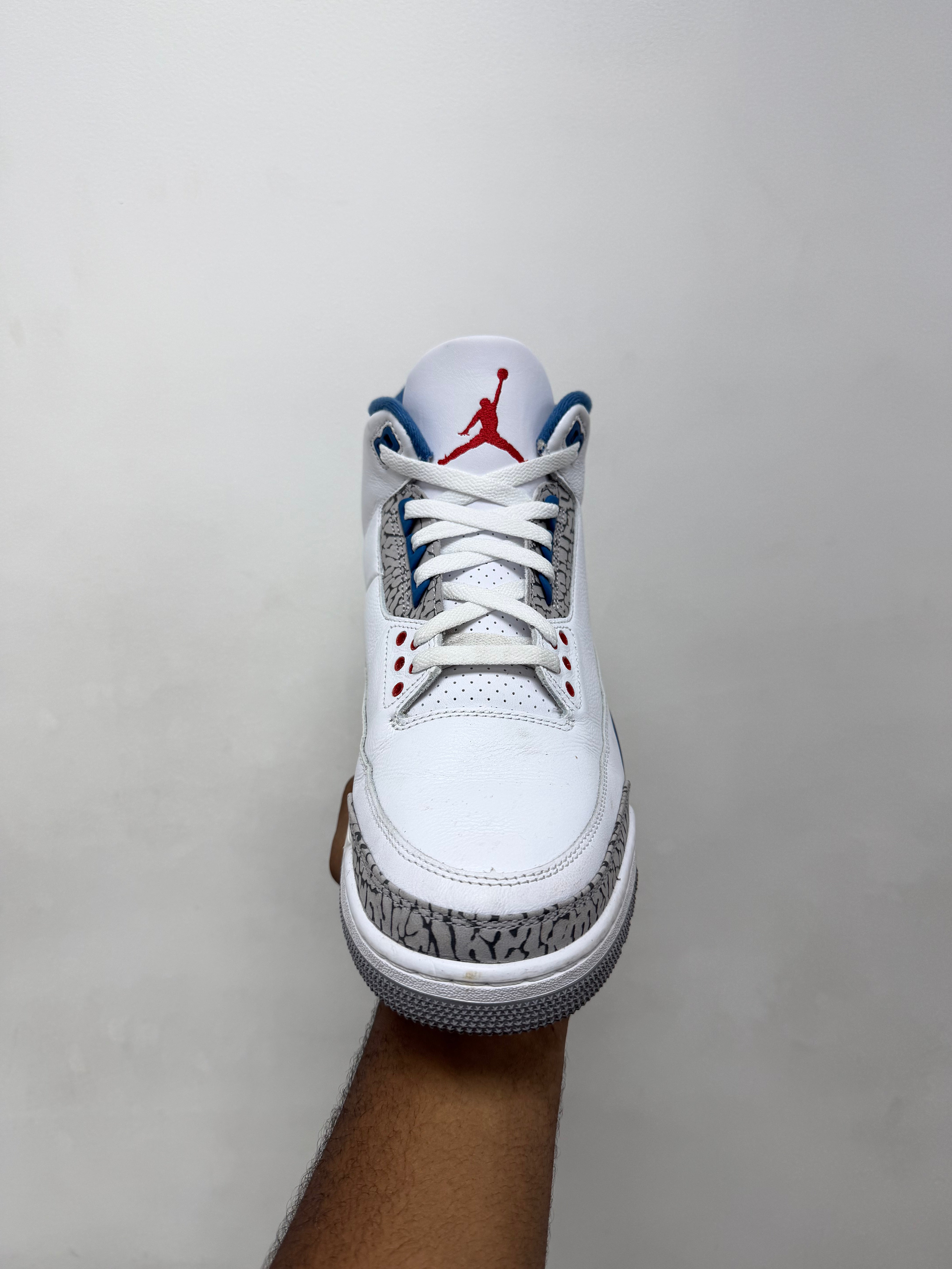 Jordan 3 True Blue Sneakers