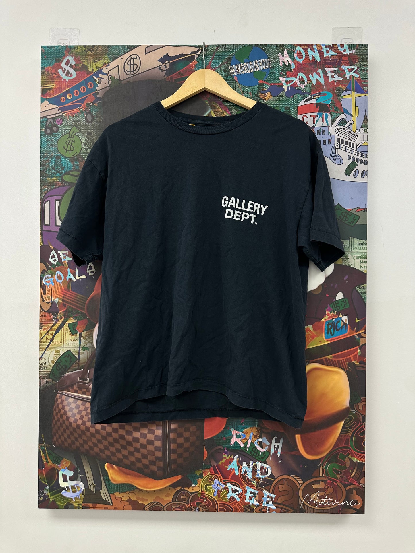 gallery Dept Souvenir Tee Navy size:Medium Used