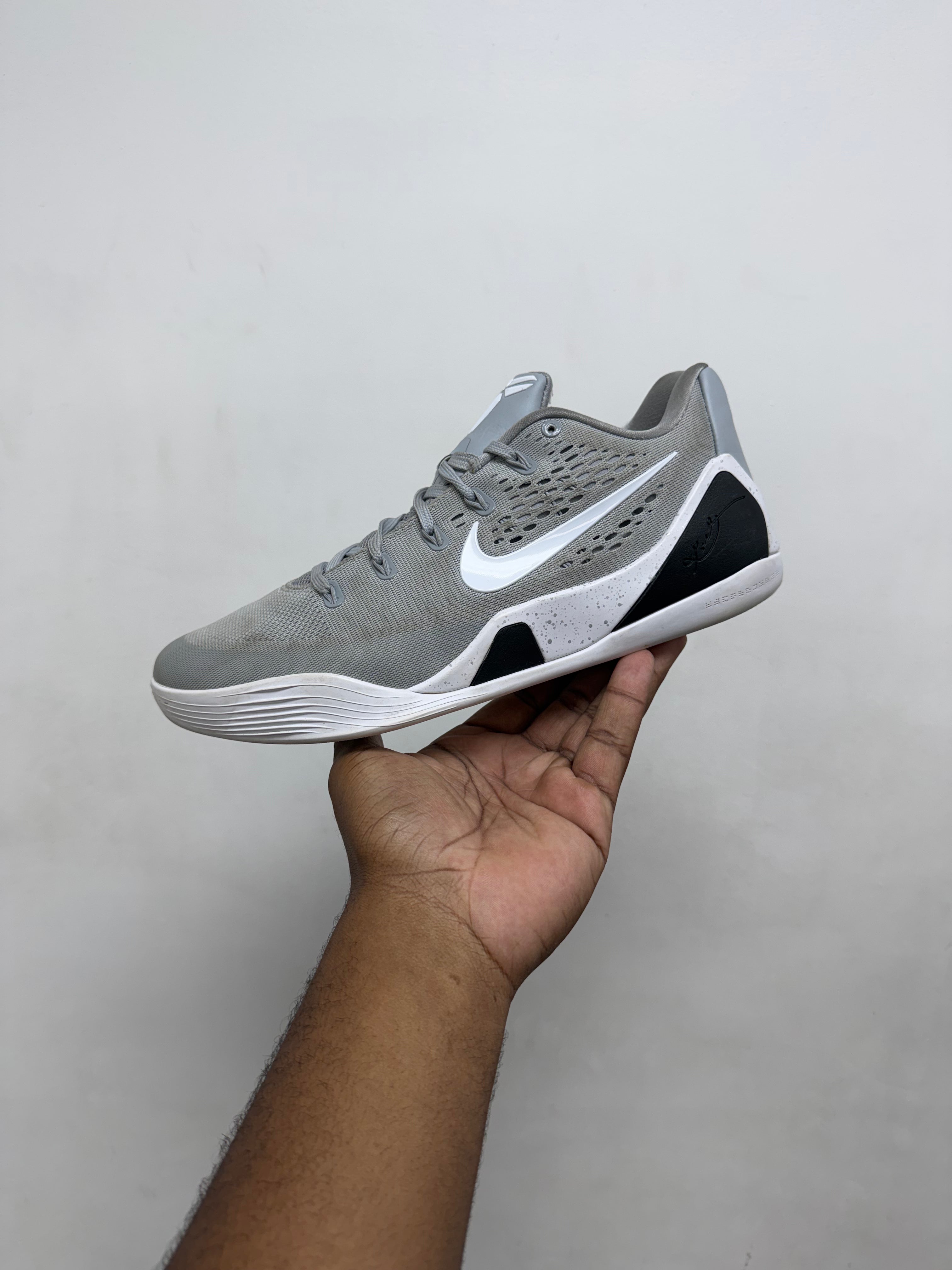 Nike 9 EM Low Protro Wolf Grey Sneakers