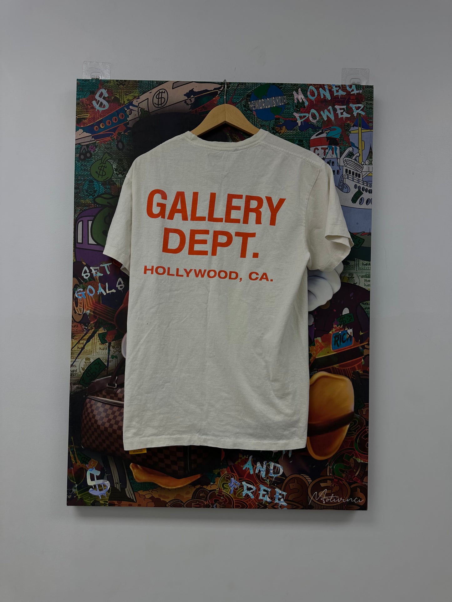 Gallery Dept Tee Cream Orange Used Medium N/A