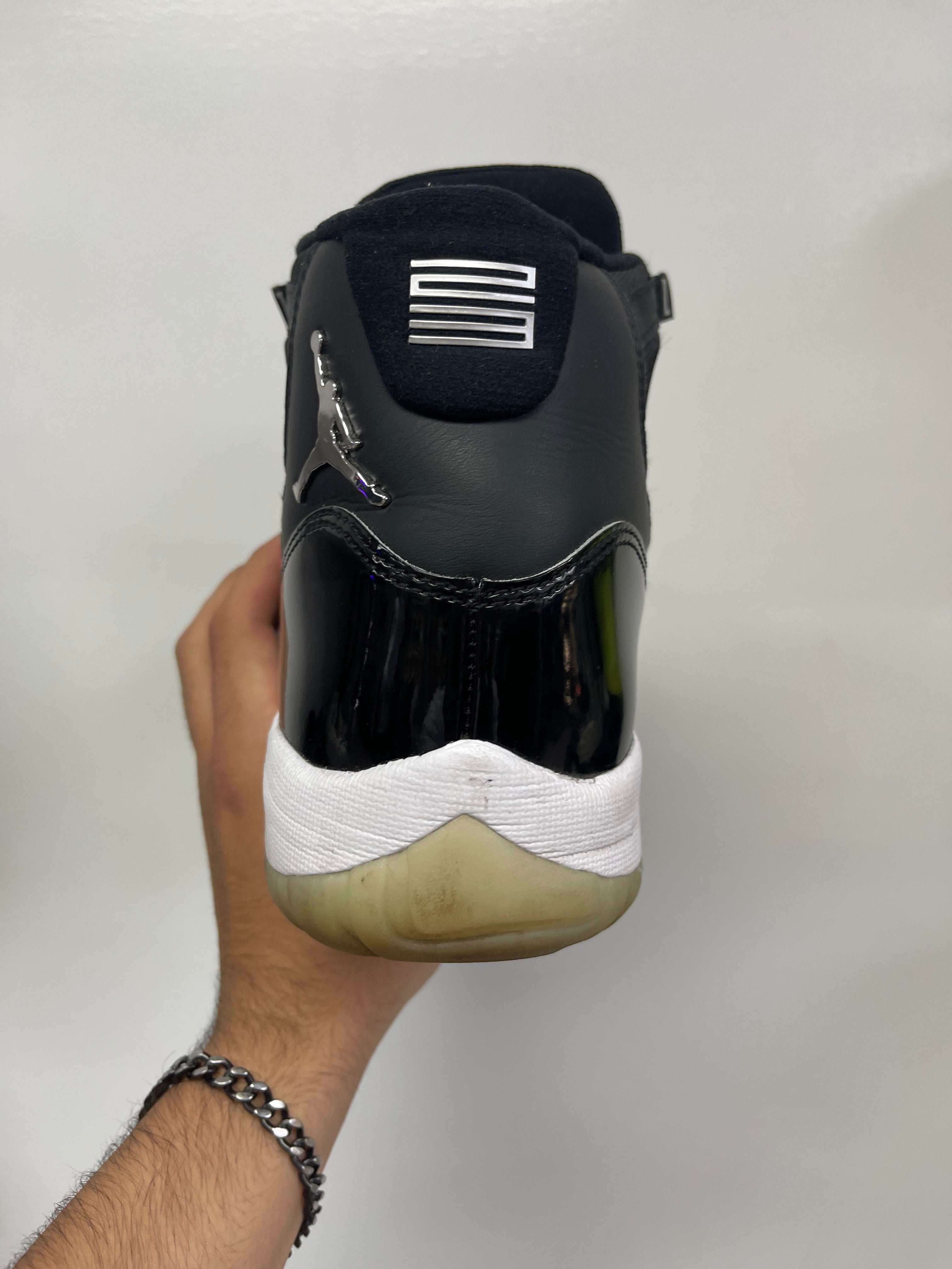 Jordan 11 Jubilee Sneakers