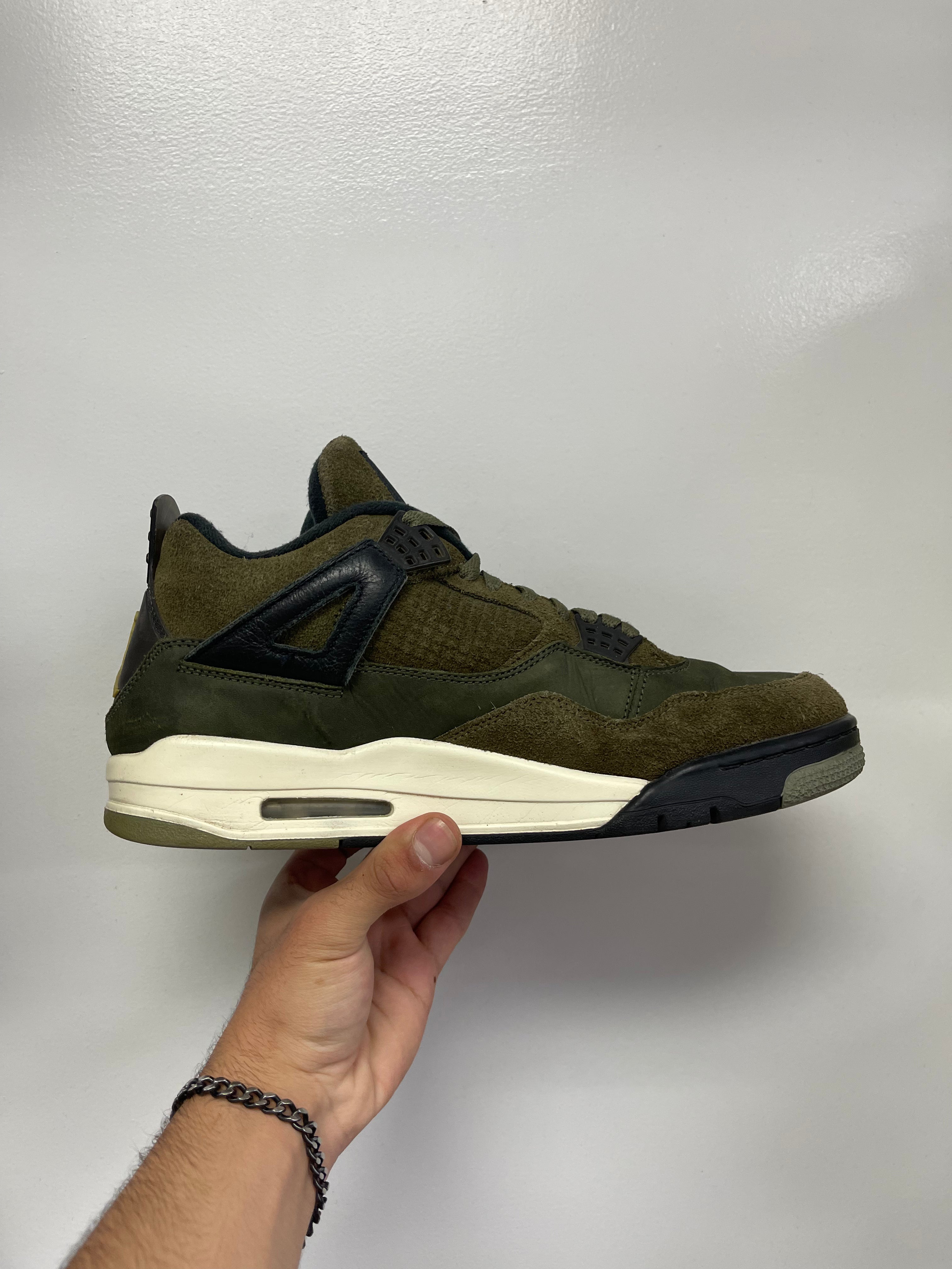 Jordan 4 Medium Olive Sneakers