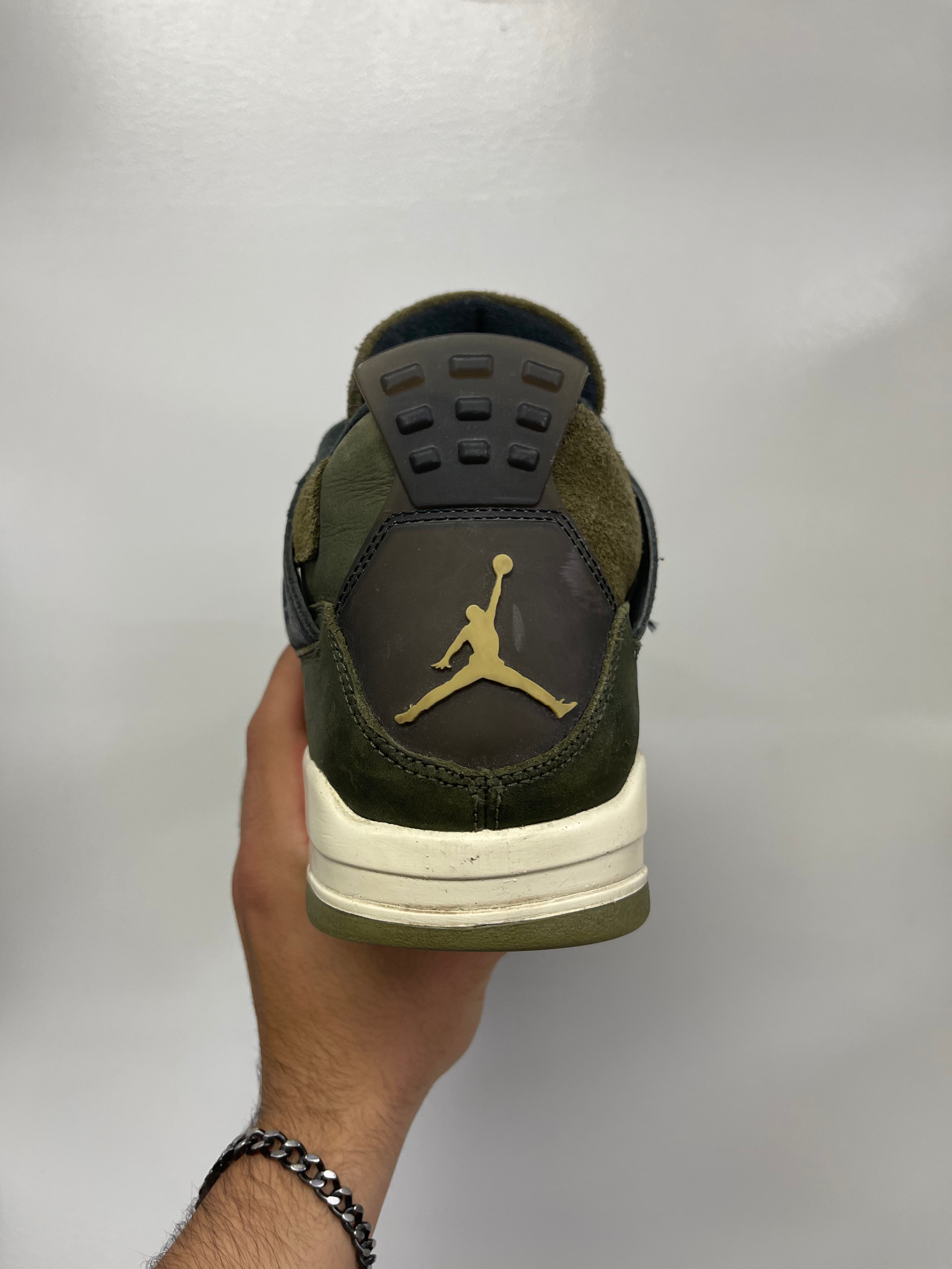 Jordan 4 Medium Olive Sneakers